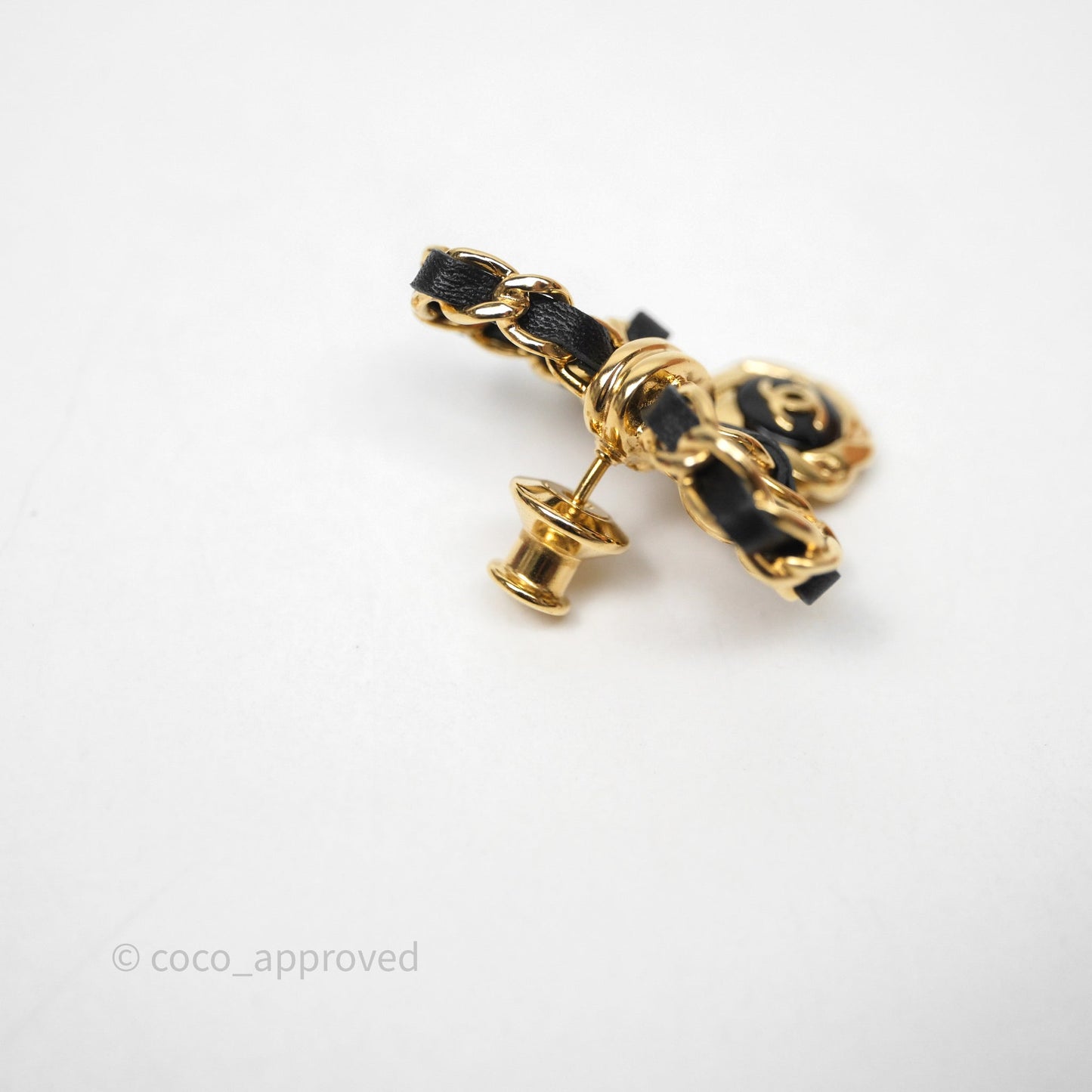 Chanel Lambskin Chain Bow Brooch Black Gold Tone 22A