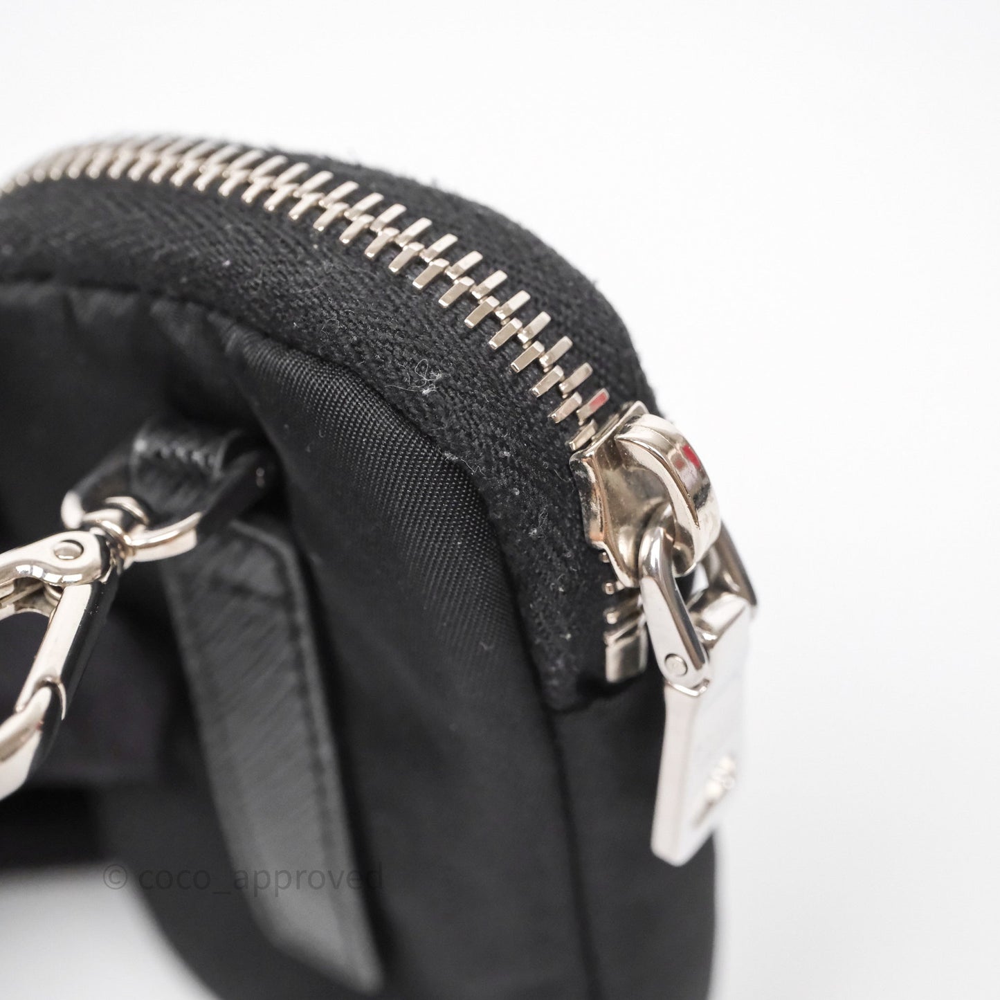 Prada Nylon Re-Edition 2005 Shoulder Bag Black