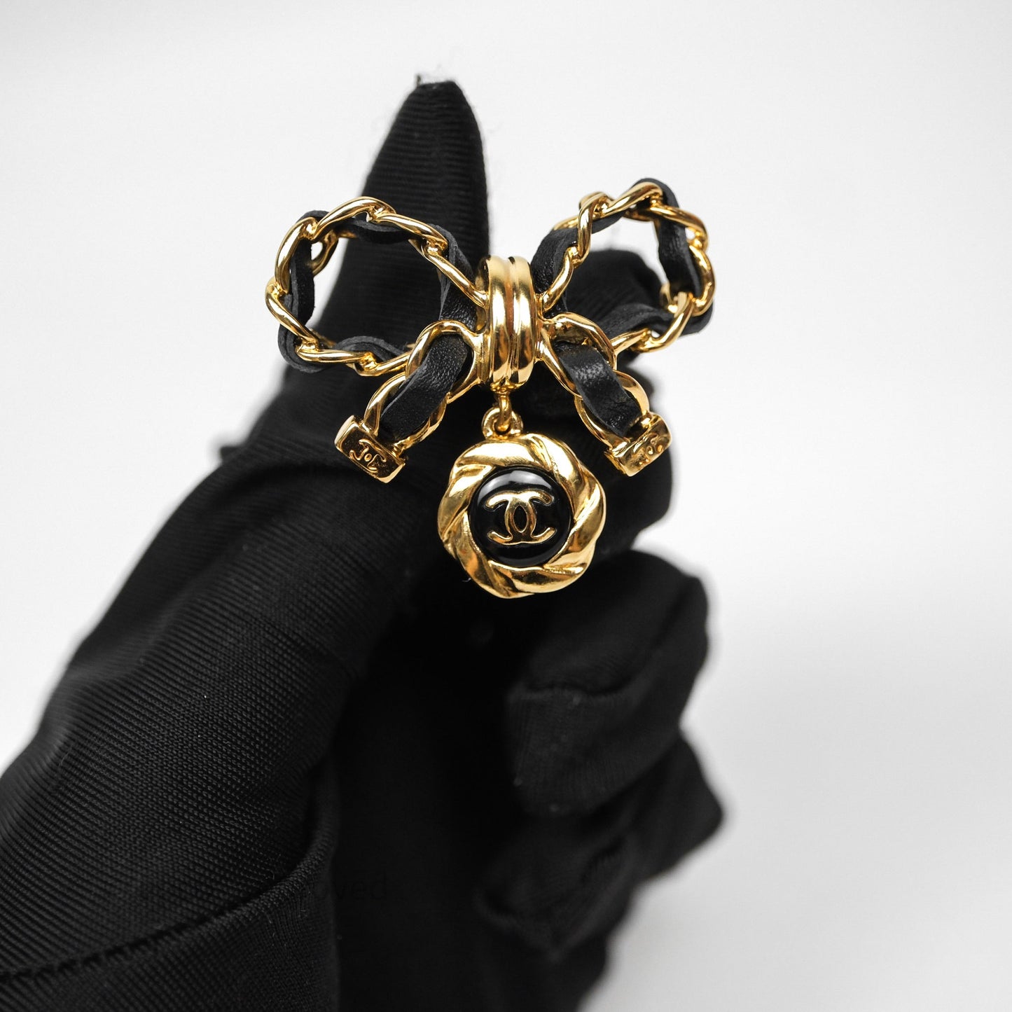 Chanel Lambskin Chain Bow Brooch Black Gold Tone 22A