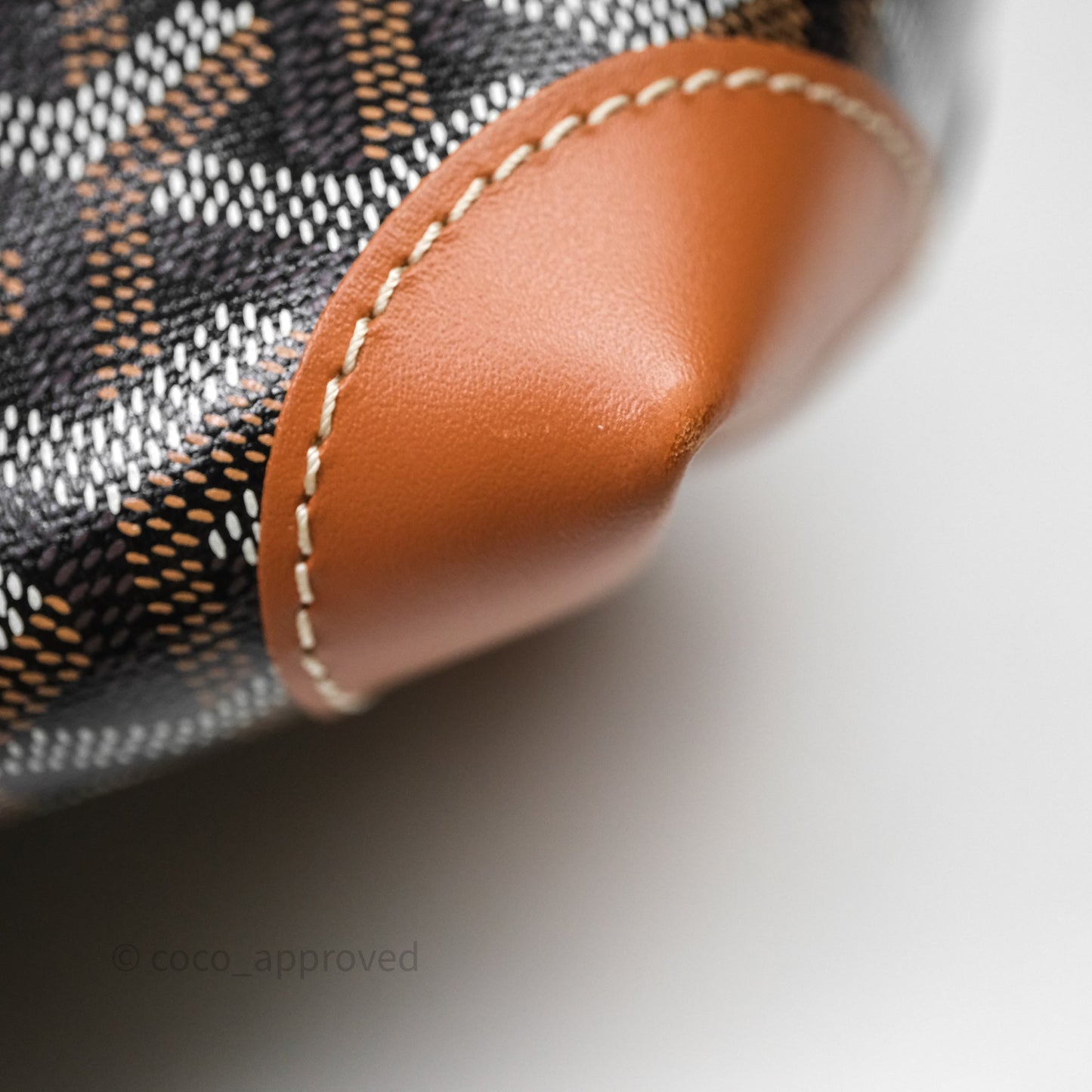 Goyard Goyardine Bellechasse PM Tan
