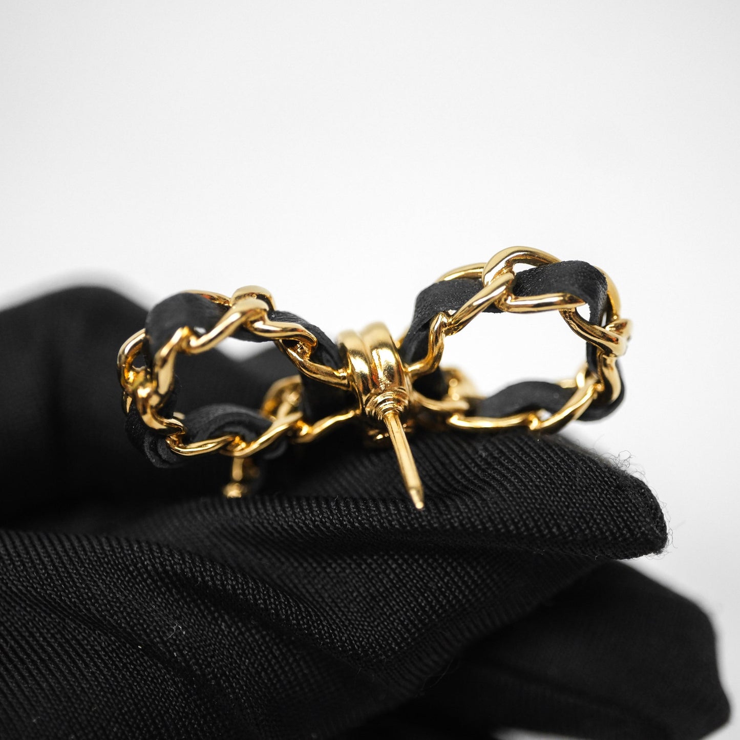 Chanel Lambskin Chain Bow Brooch Black Gold Tone 22A