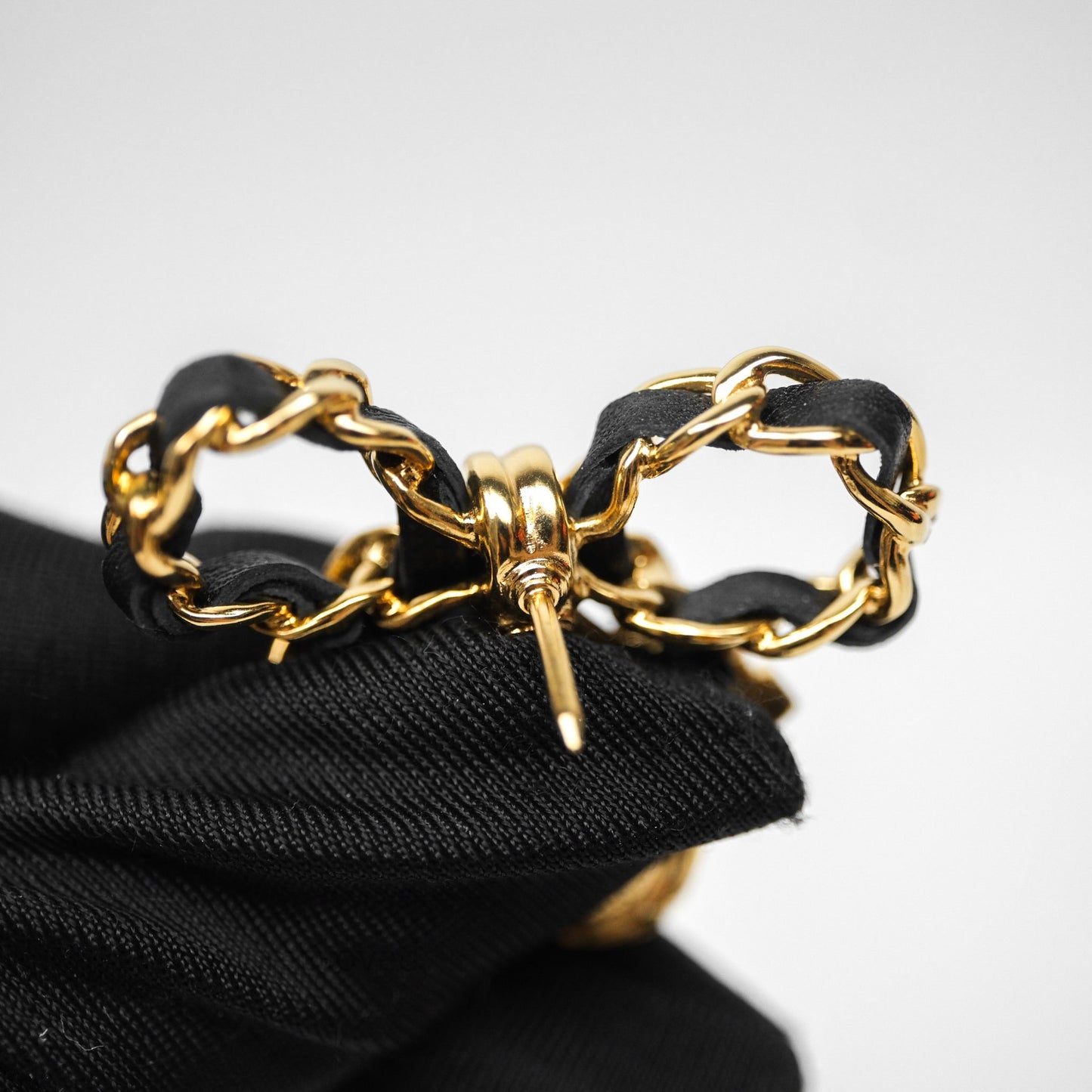 Chanel Lambskin Chain Bow Brooch Black Gold Tone 22A
