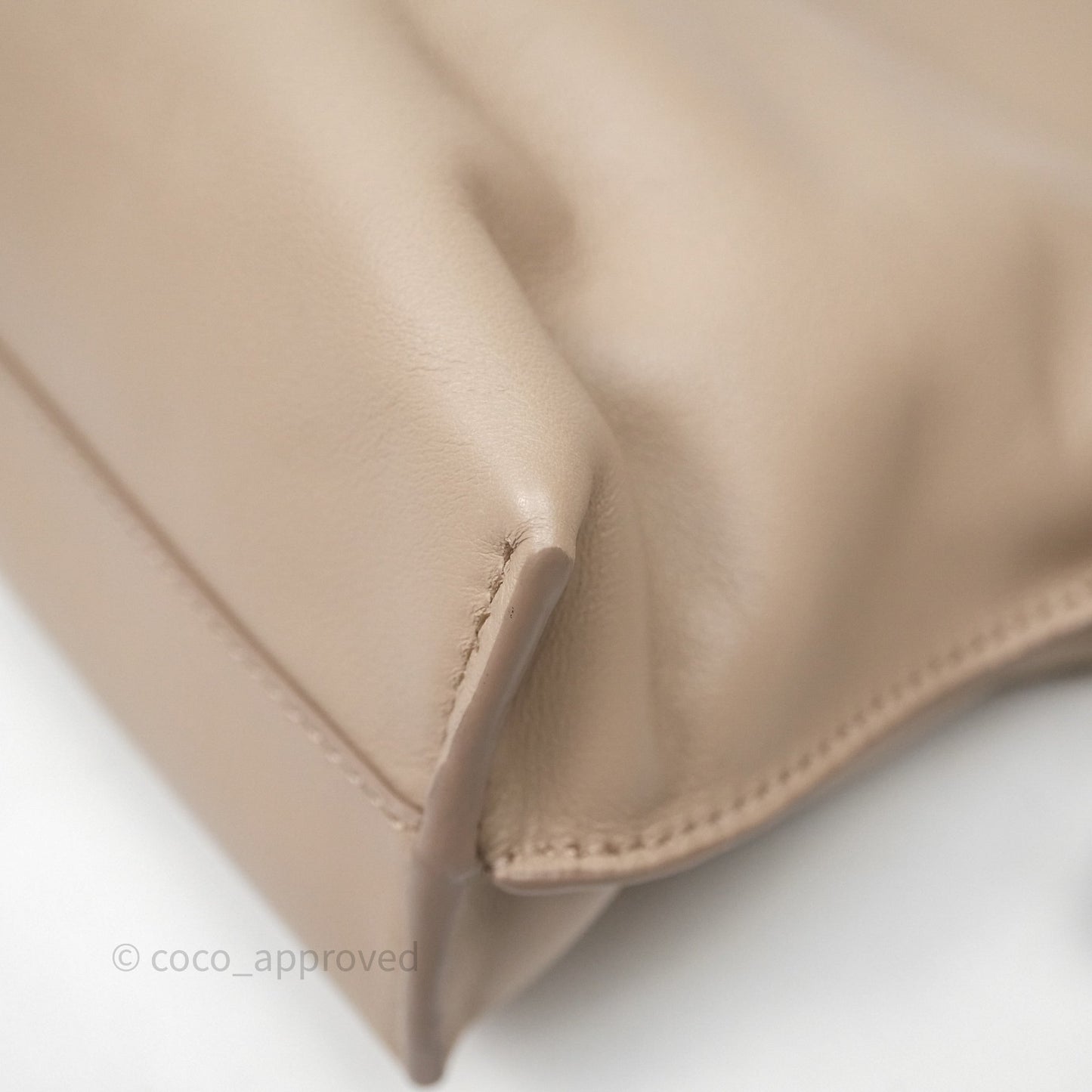 Loewe Mini Flamenco Clutch in Nappa Calfskin Beige