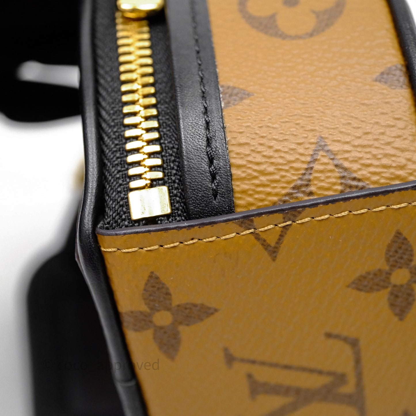 Louis Vuitton Mini Boîte Chapeau Monogram Reverse Canvas