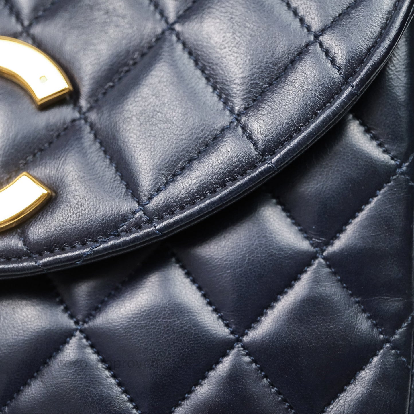 Chanel Vintage Flap Bag Quilted Navy Lambskin Gold Hardware