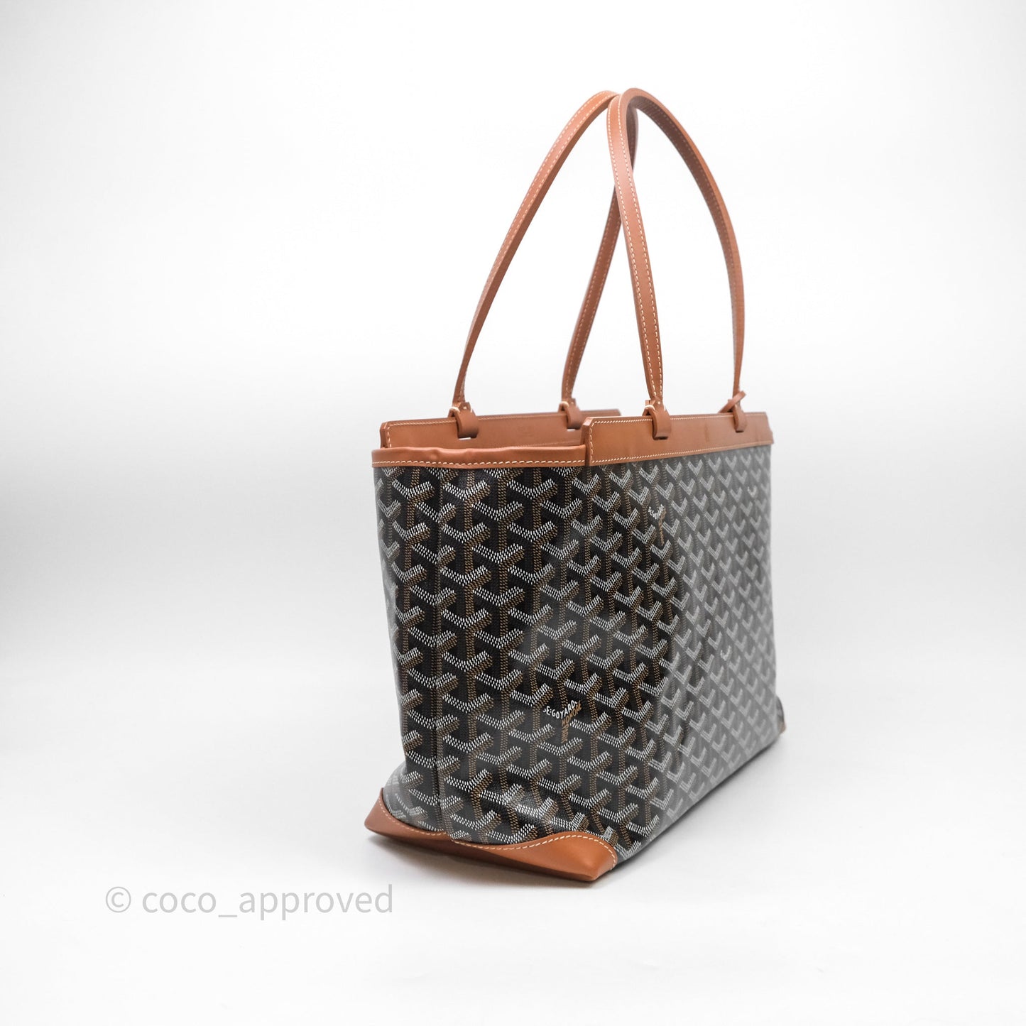 Goyard Goyardine Bellechasse PM Tan