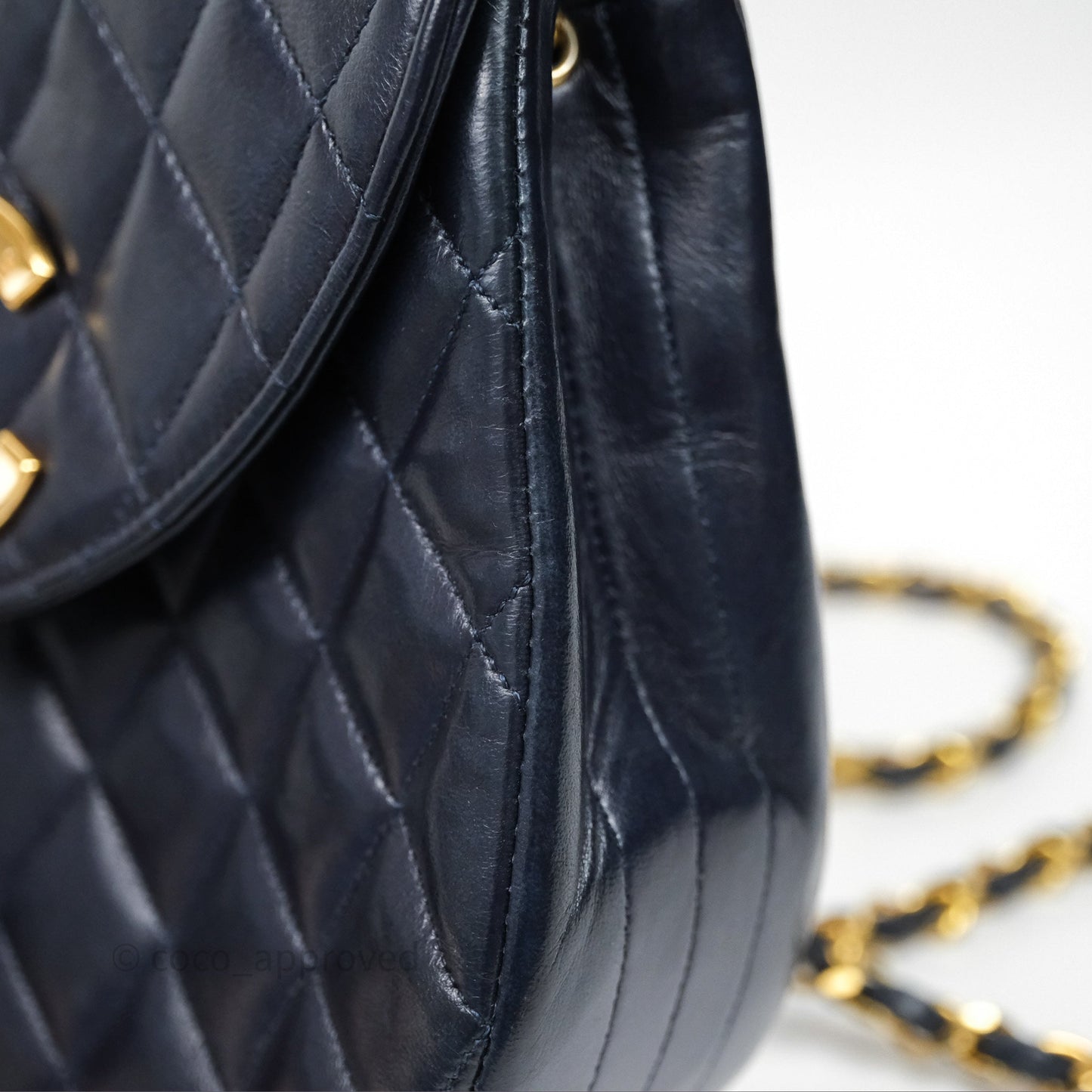 Chanel Vintage Flap Bag Quilted Navy Lambskin Gold Hardware