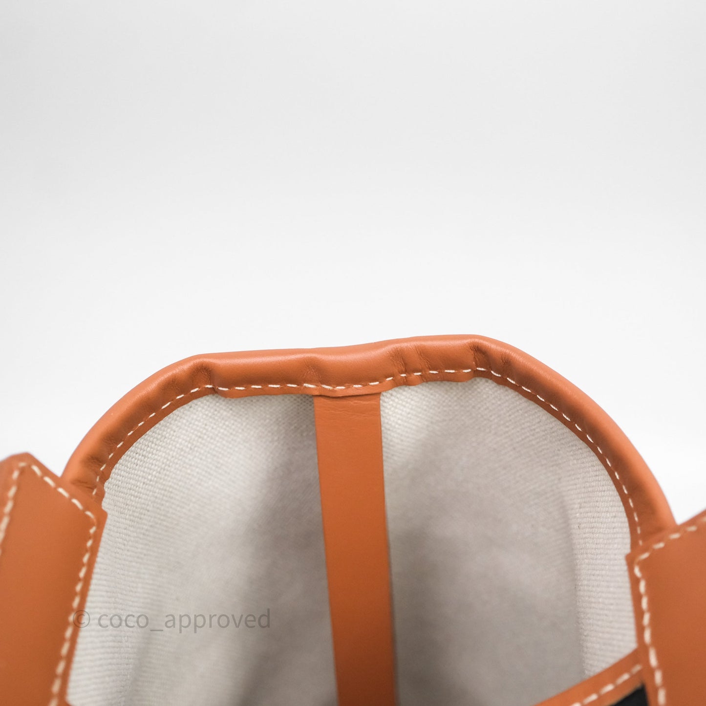 Goyard Goyardine Bellechasse PM Tan