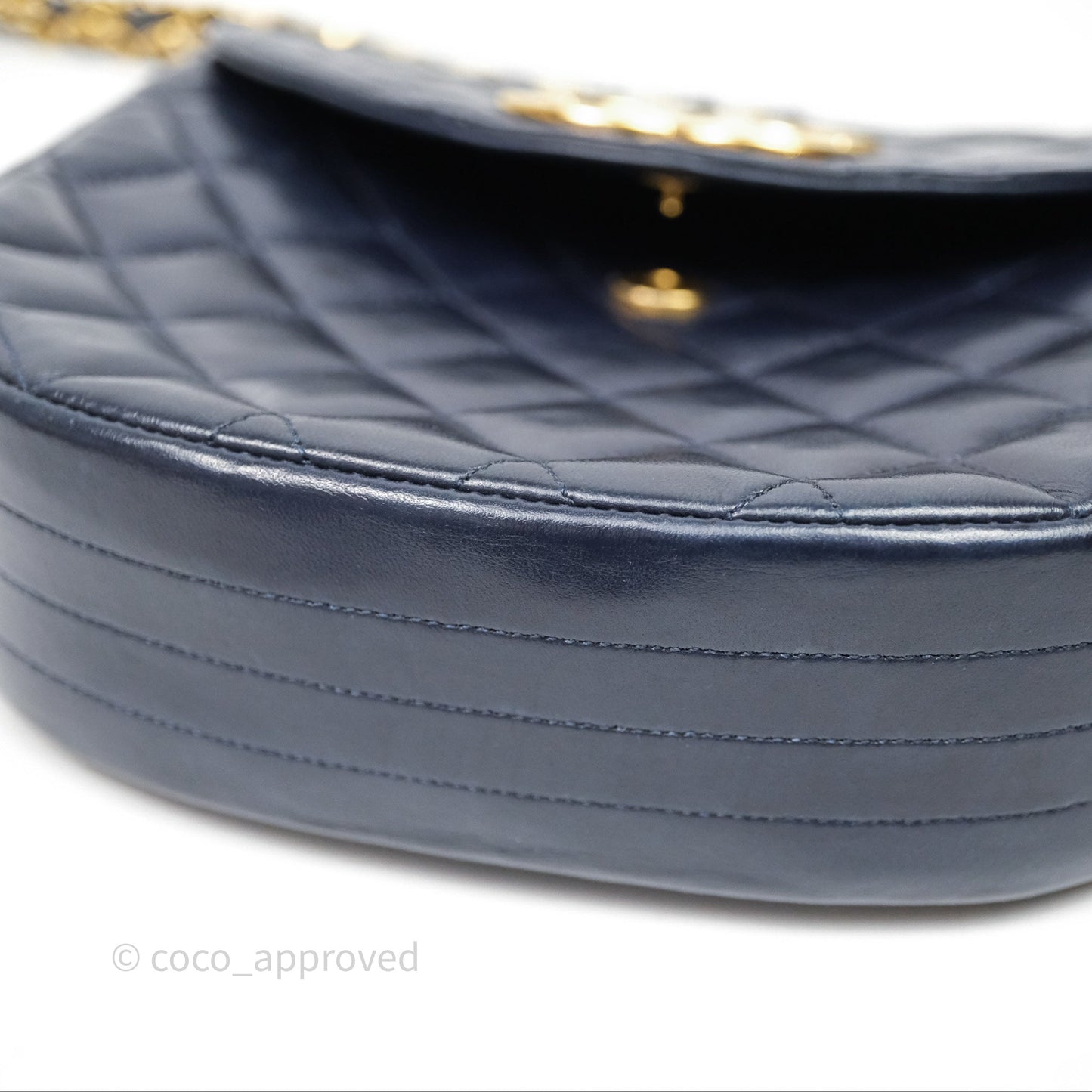 Chanel Vintage Flap Bag Quilted Navy Lambskin Gold Hardware