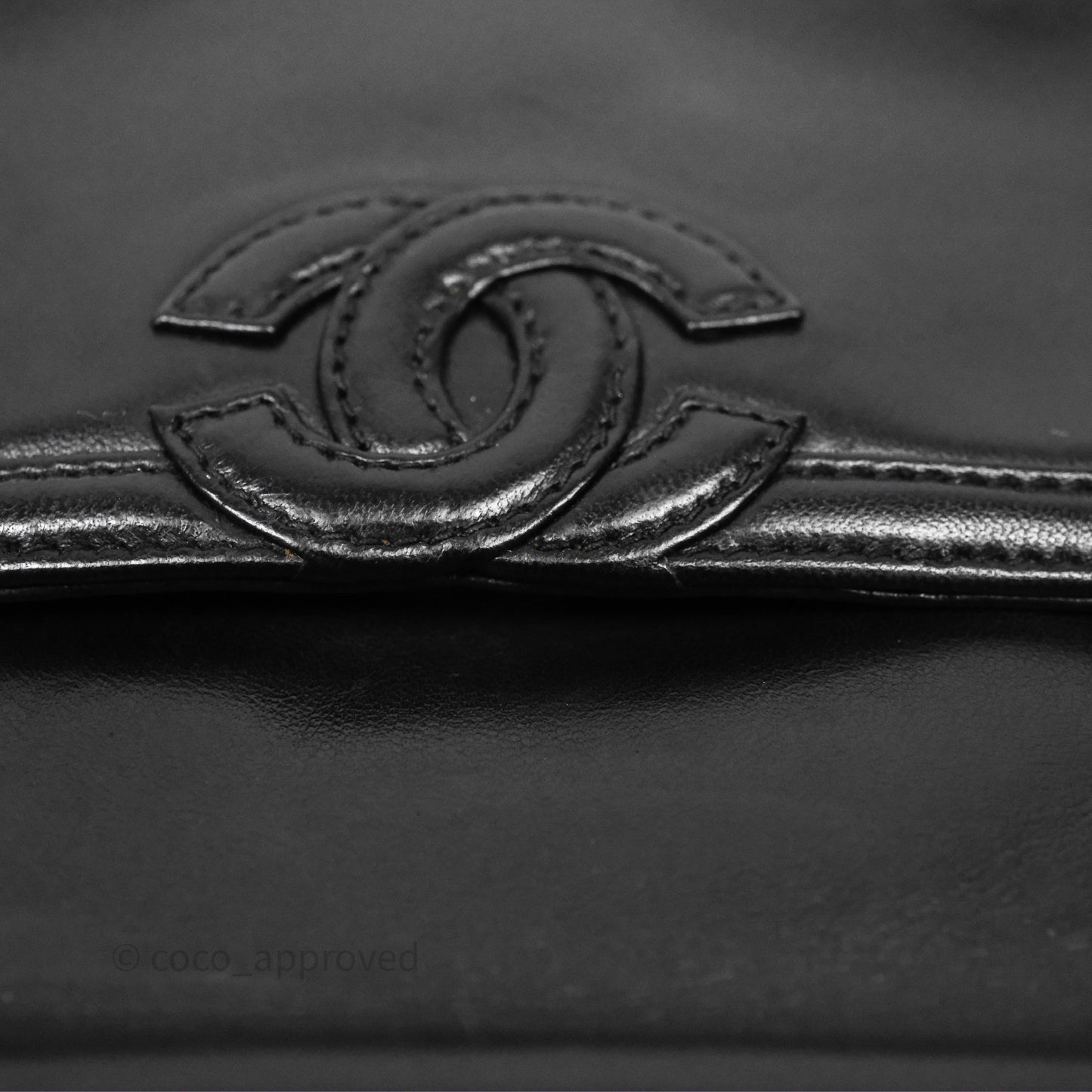 Chanel Vintage CC Camera Bag Black Lambskin 24K Gold Hardware