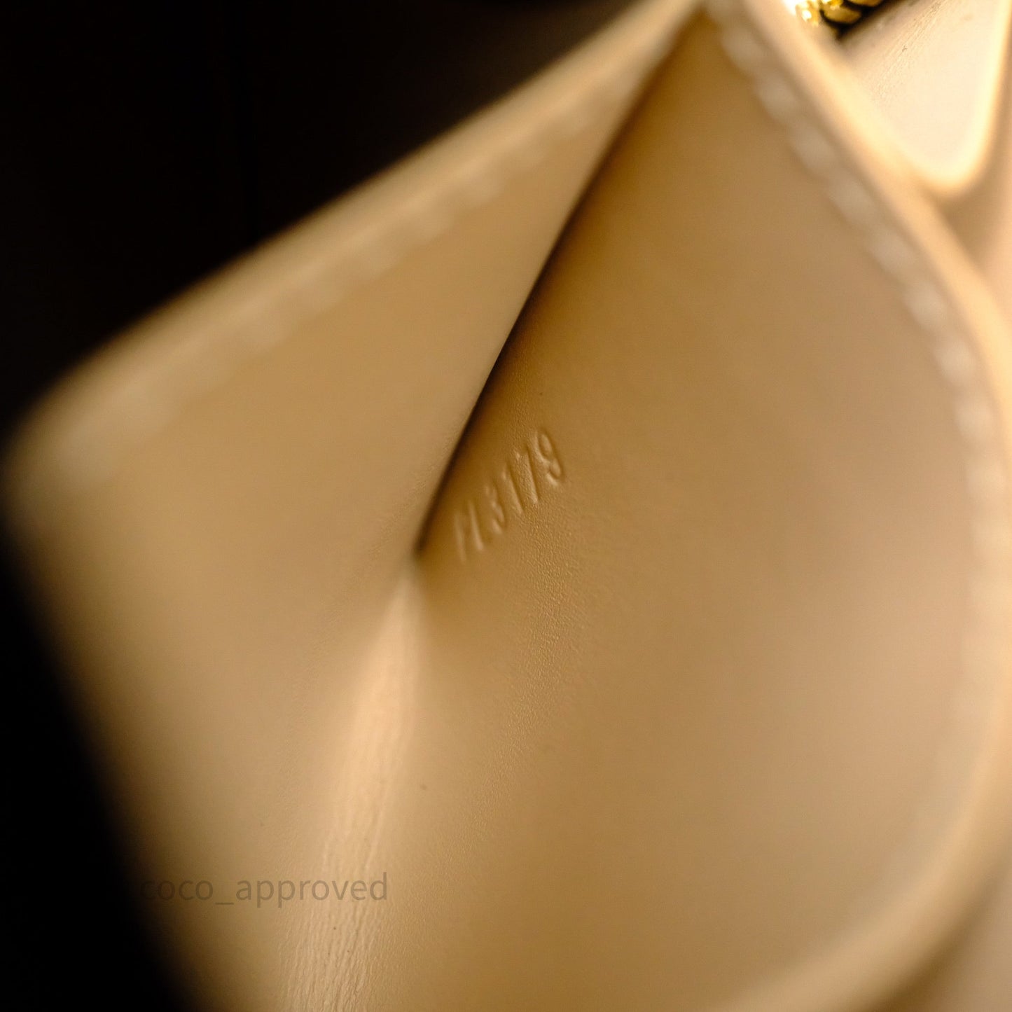 Louis Vuitton Mini Boîte Chapeau Monogram Reverse Canvas