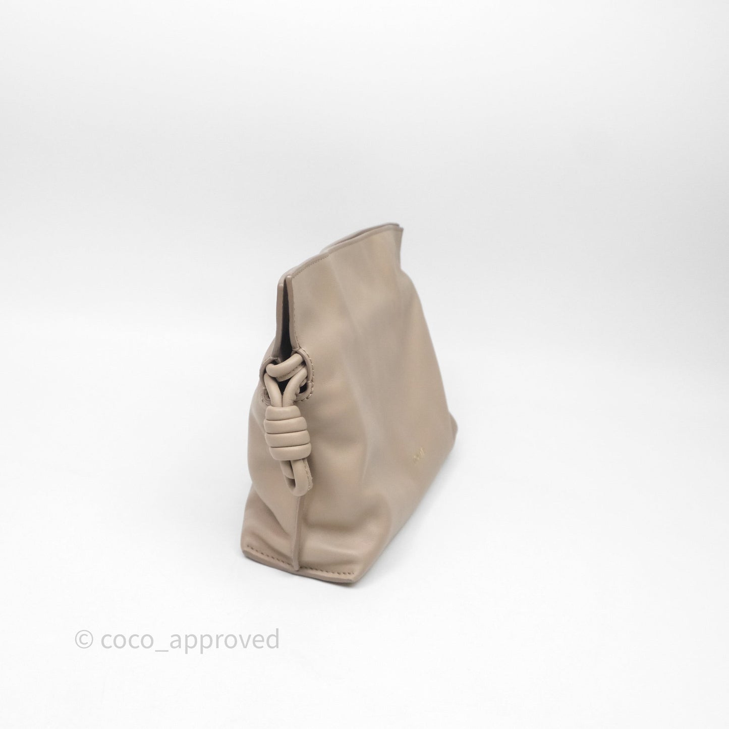 Loewe Mini Flamenco Clutch in Nappa Calfskin Beige
