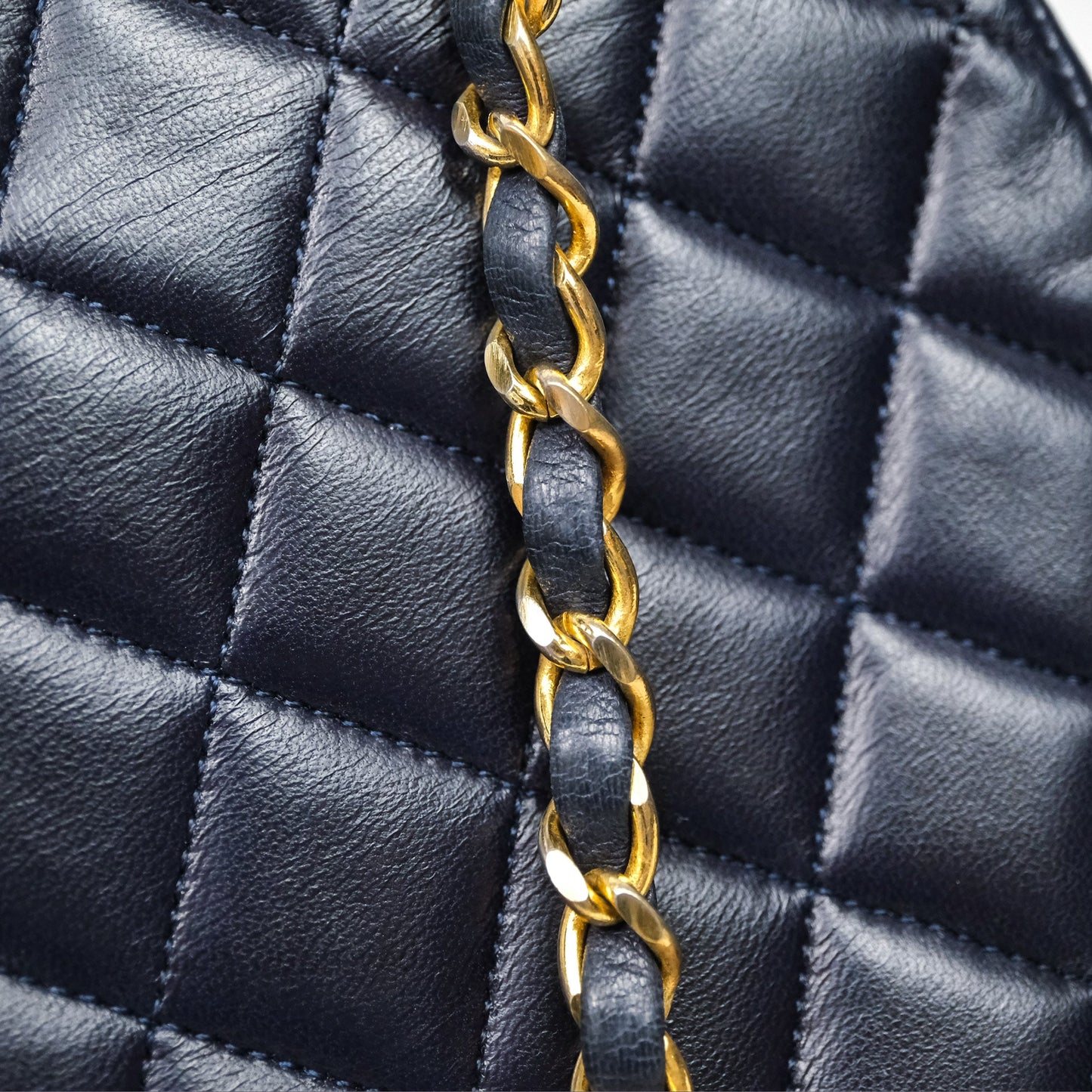 Chanel Vintage Flap Bag Quilted Navy Lambskin Gold Hardware