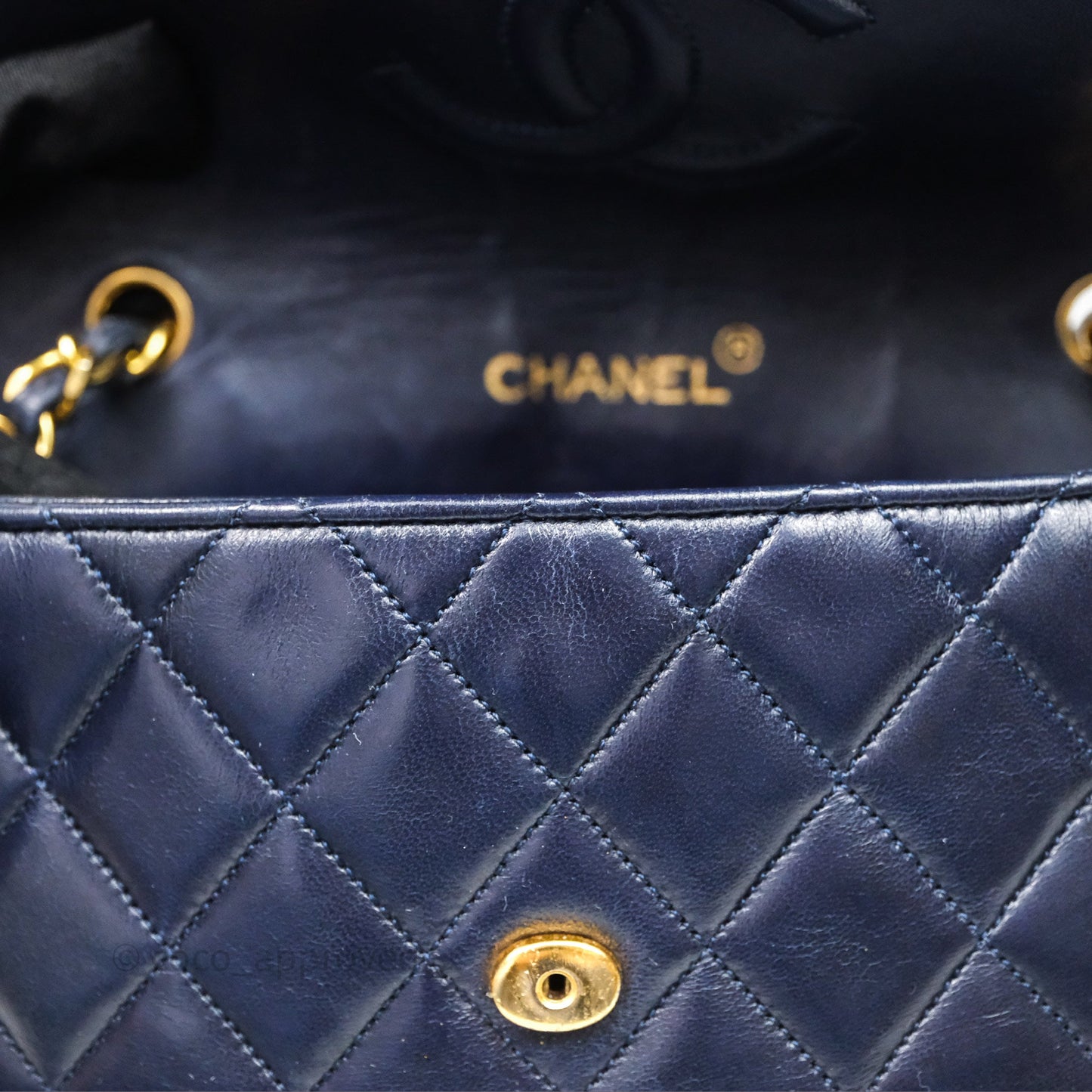 Chanel Vintage Flap Bag Quilted Navy Lambskin Gold Hardware
