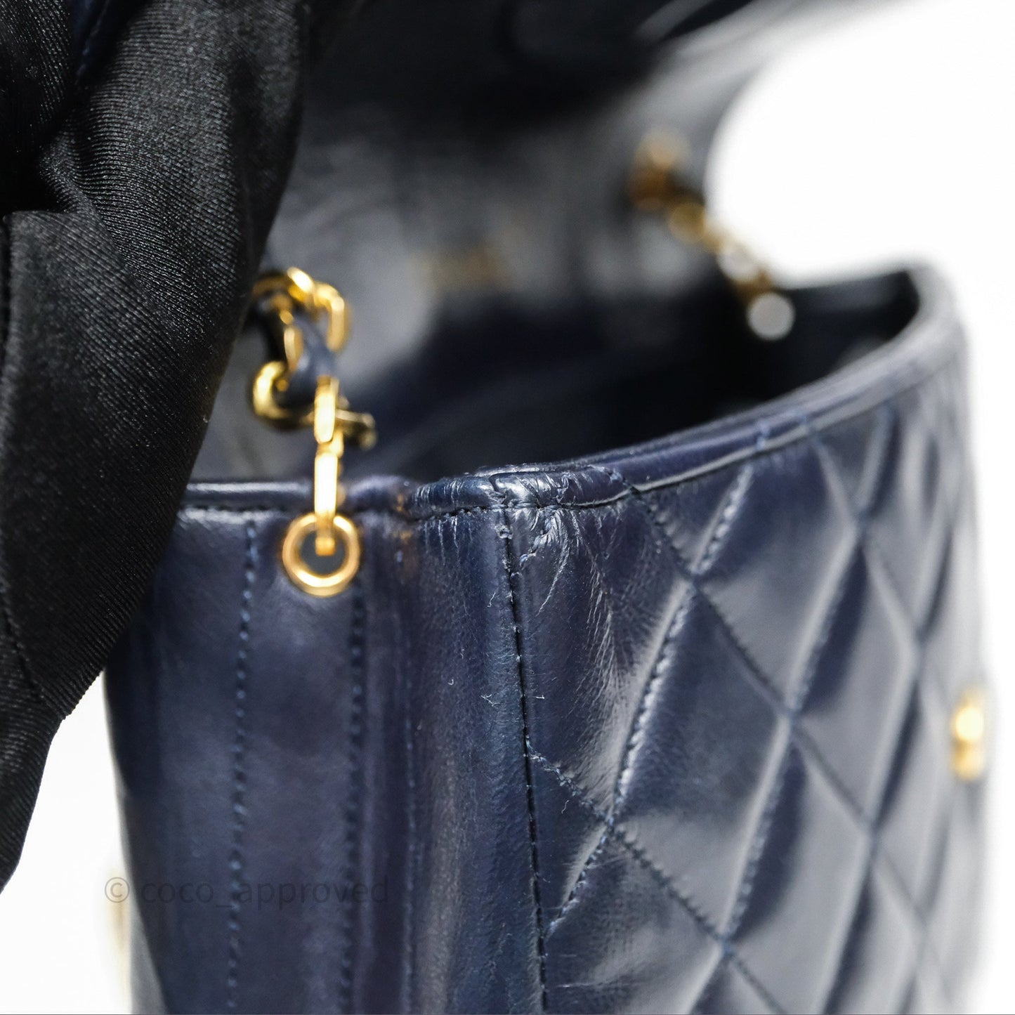 Chanel Vintage Flap Bag Quilted Navy Lambskin Gold Hardware