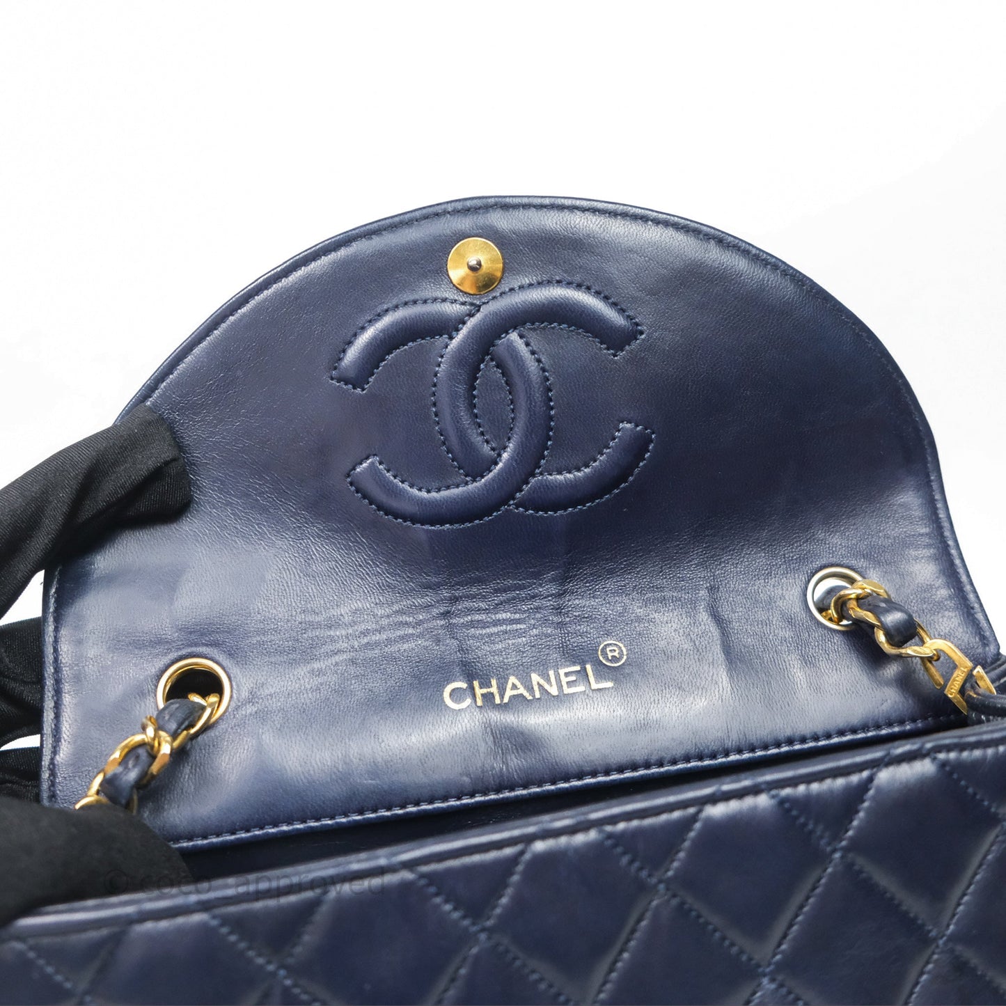 Chanel Vintage Flap Bag Quilted Navy Lambskin Gold Hardware