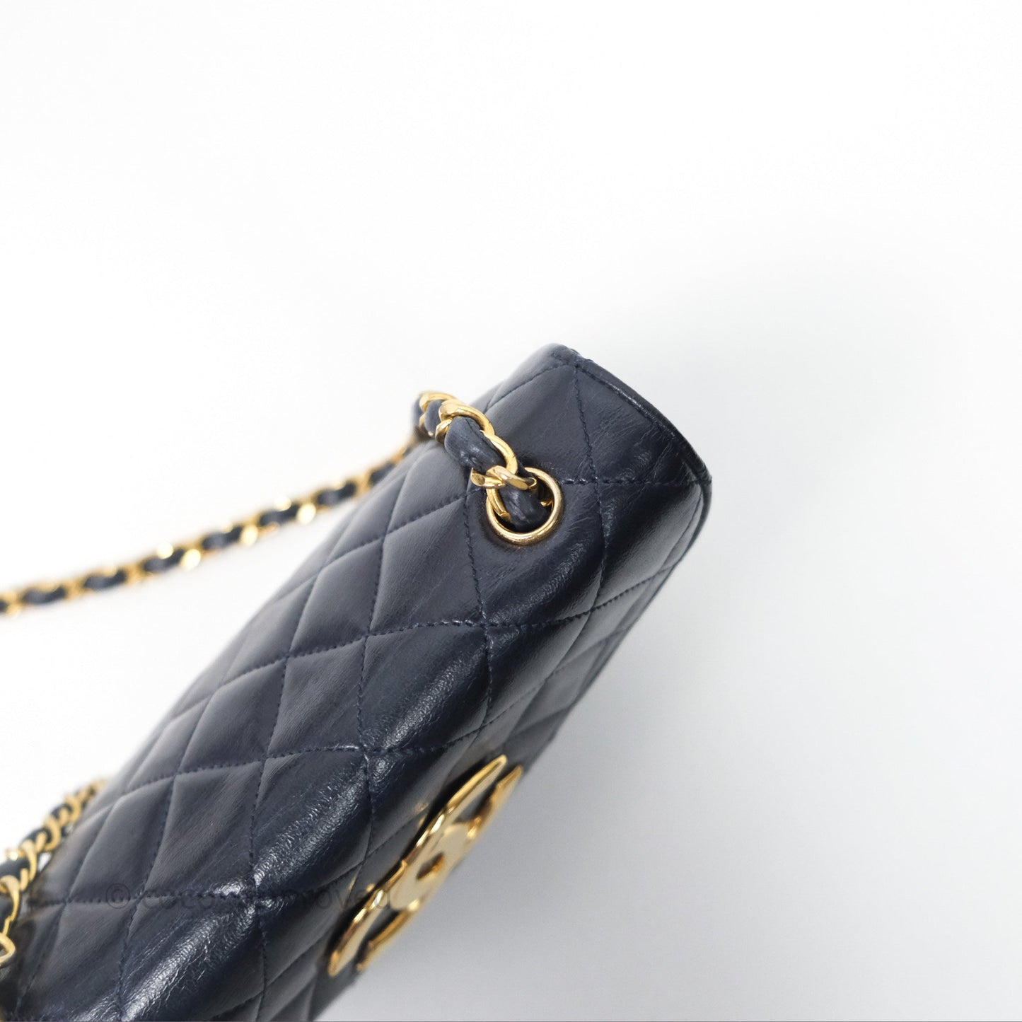 Chanel Vintage Flap Bag Quilted Navy Lambskin Gold Hardware