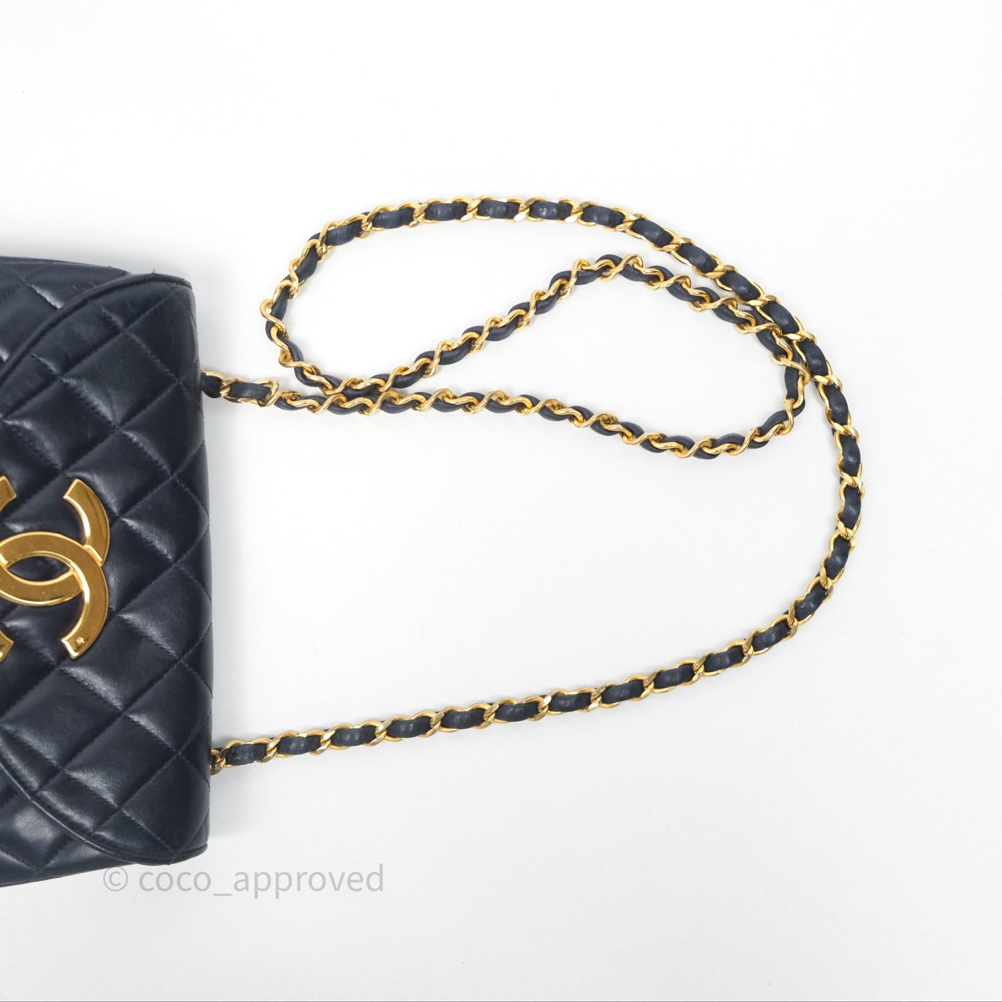 Chanel Vintage Flap Bag Quilted Navy Lambskin Gold Hardware
