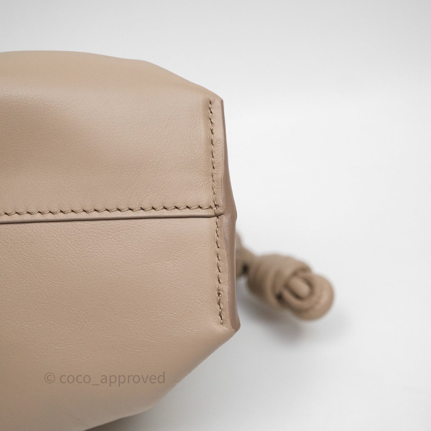Loewe Mini Flamenco Clutch in Nappa Calfskin Beige