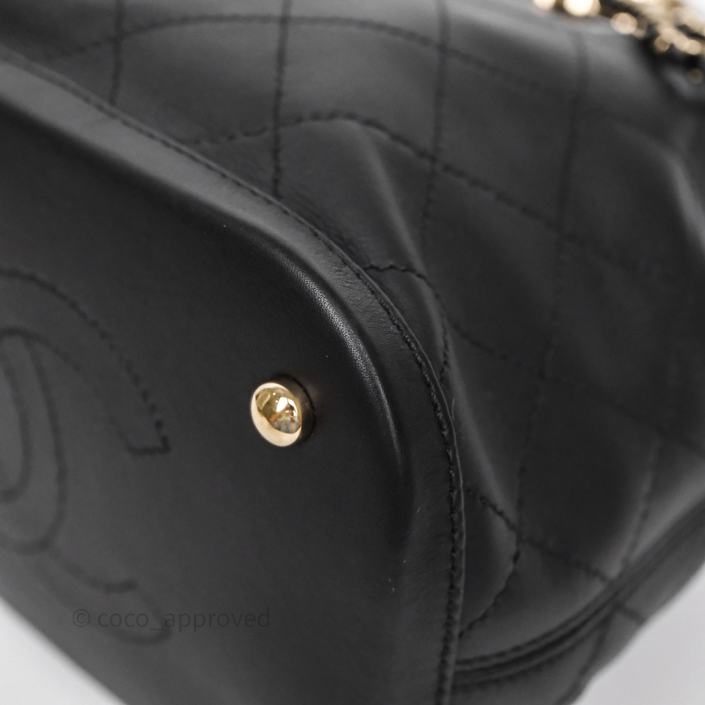 Chanel Quilted Drawstring Bucket Bag Black Calfskin Gold Hardware