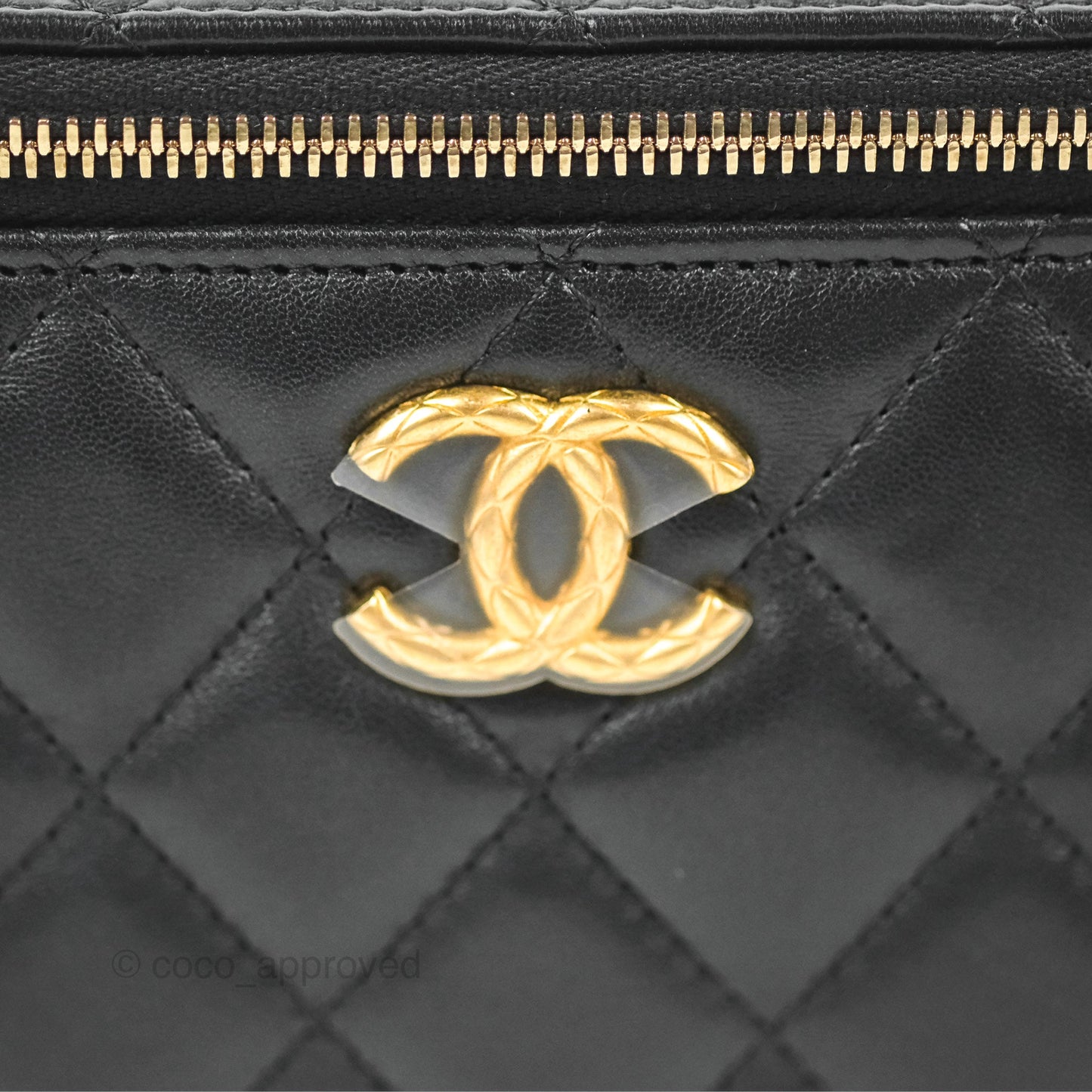 Chanel Vanity with Adjustable Chain Black Lambskin Aged Gold Hardware 22K