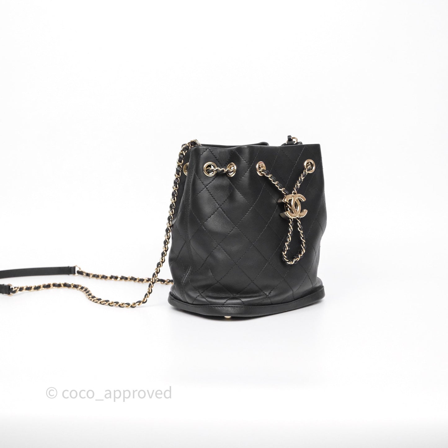 Chanel Quilted Drawstring Bucket Bag Black Calfskin Gold Hardware