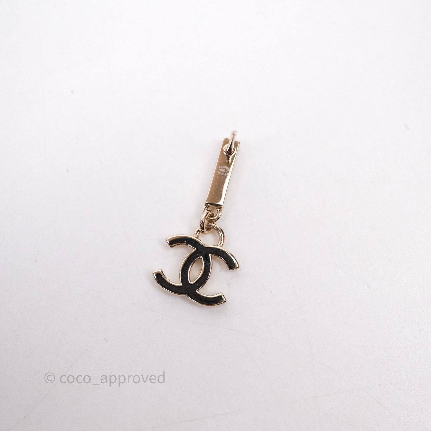 Chanel CC Crystals Drop Earrings Gold Tone 24V
