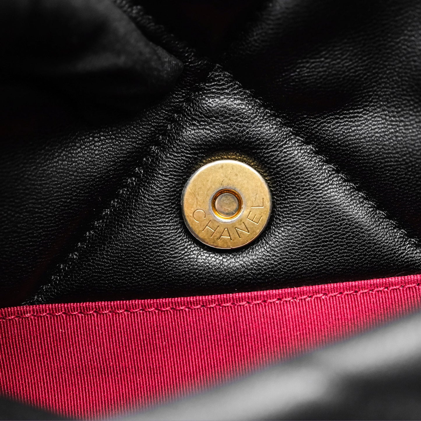 Chanel 19 Medium Black Mixed Hardware