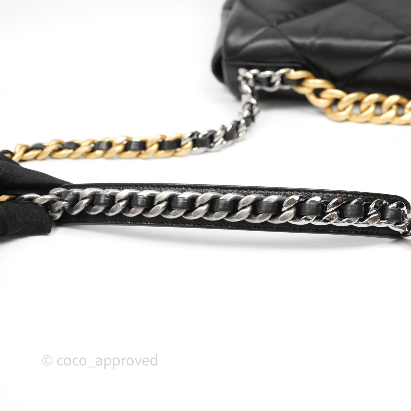 Chanel 19 Medium Black Mixed Hardware