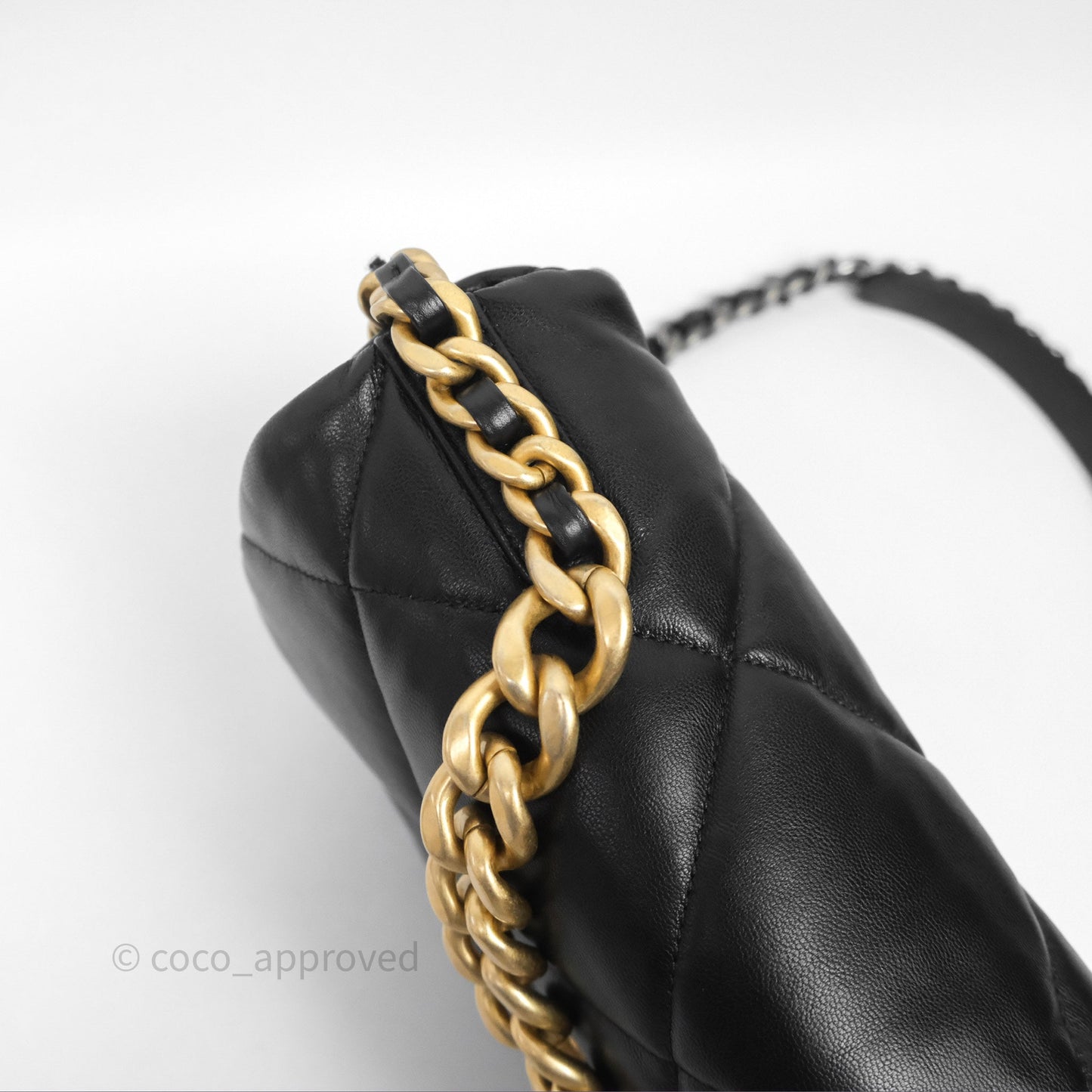 Chanel 19 Medium Black Mixed Hardware