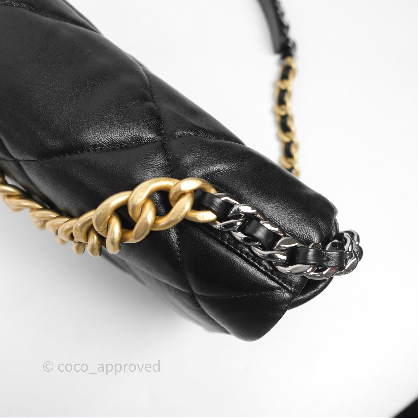 Chanel 19 Medium Black Mixed Hardware
