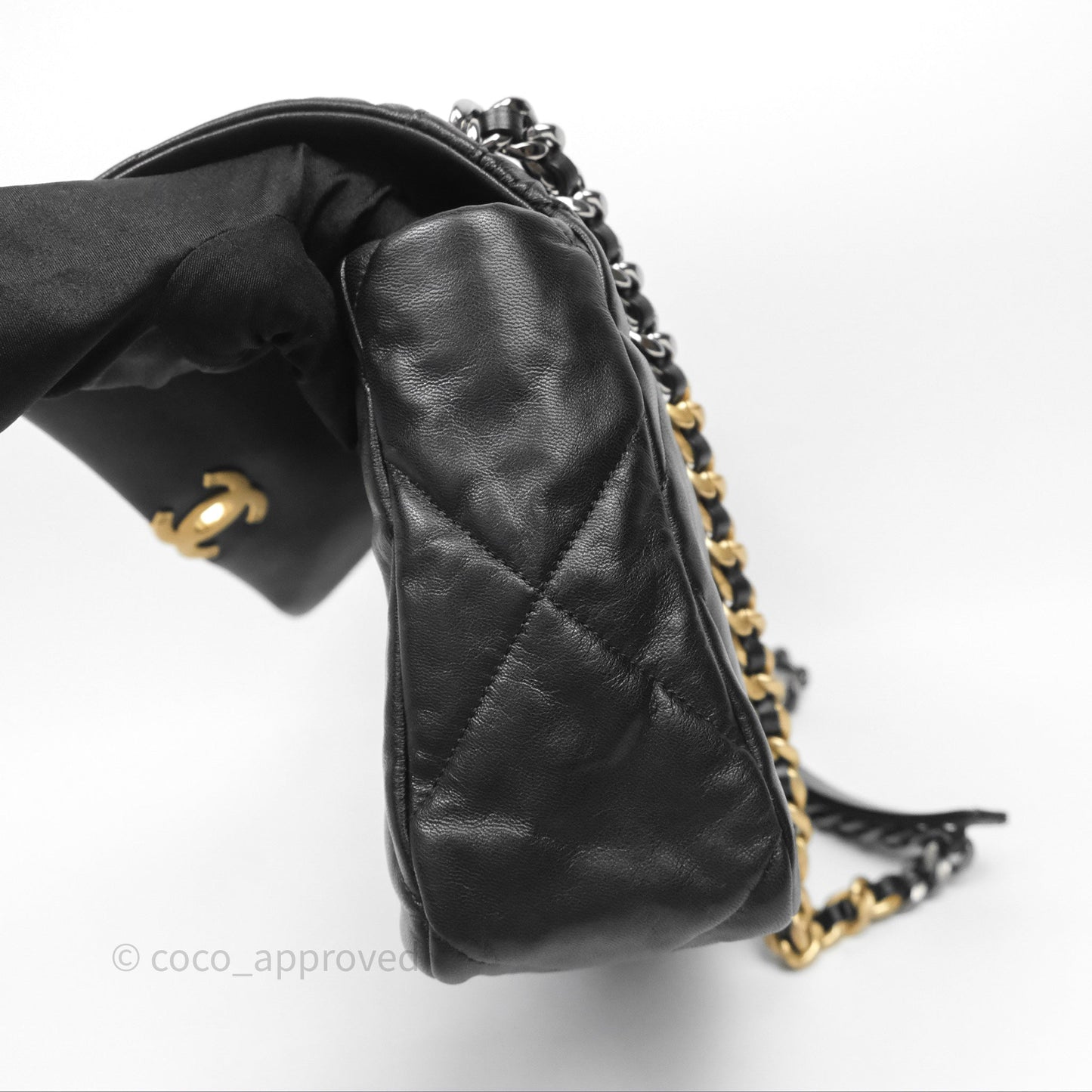Chanel 19 Medium Black Mixed Hardware