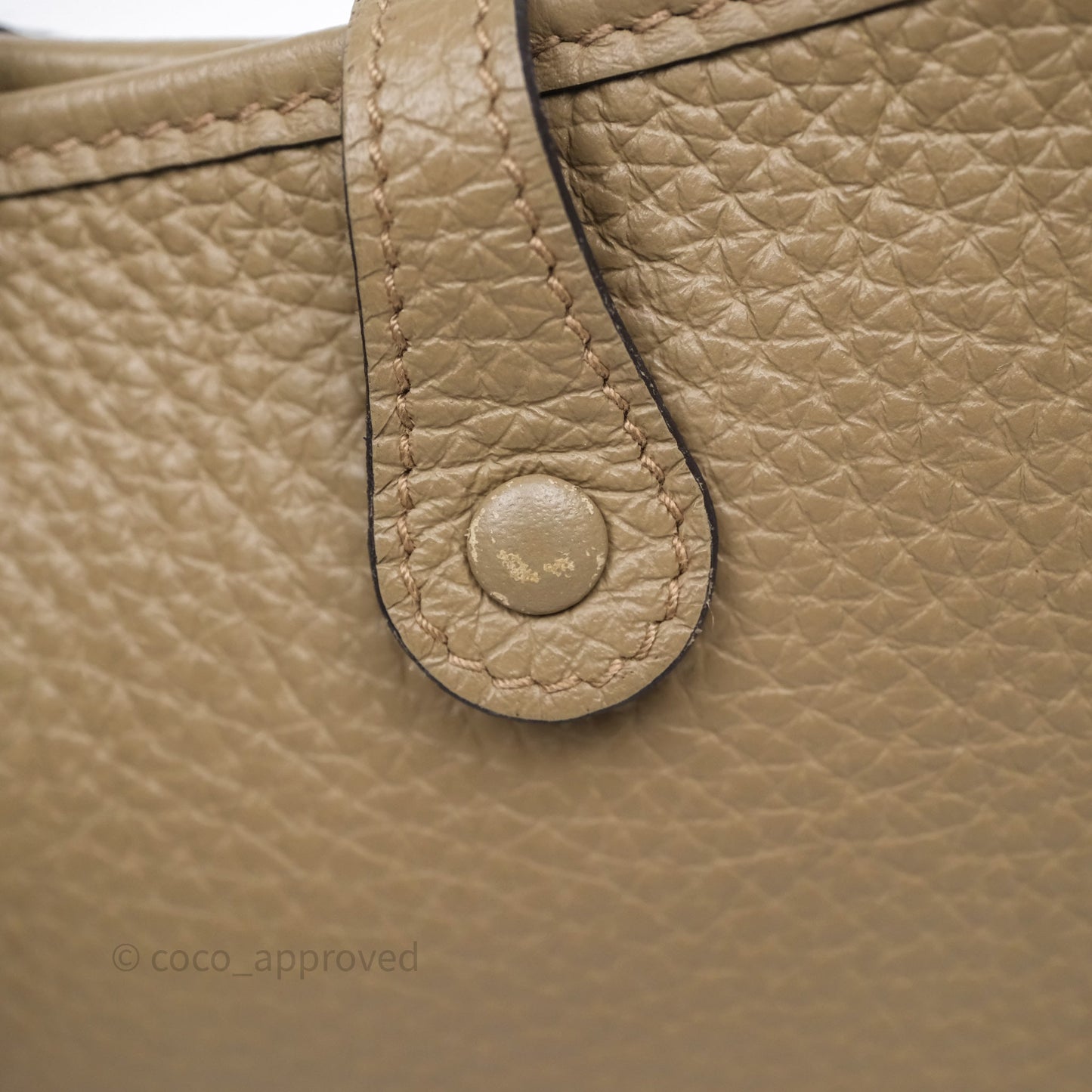Hermès Mini Evelyne 16 Beige Marfa 8Q Clemence Gold Hardware