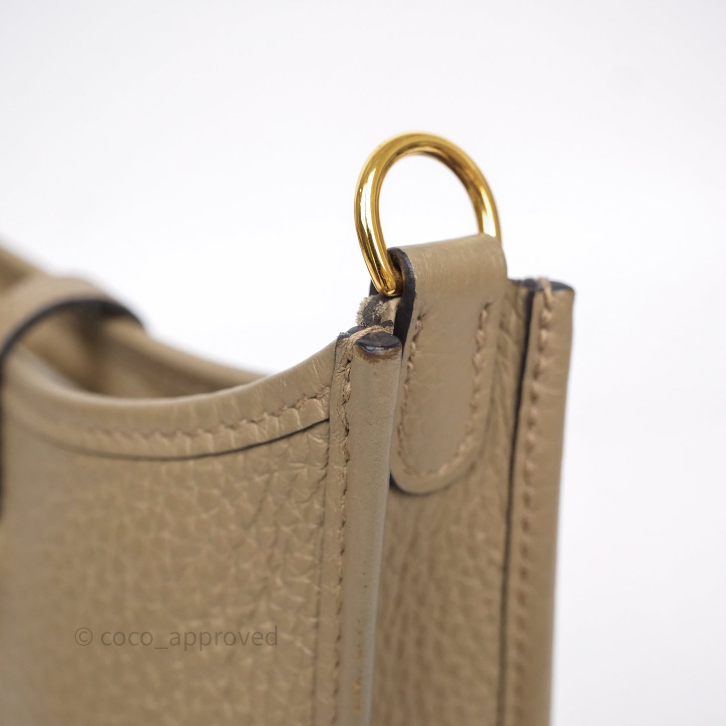 Hermès Mini Evelyne 16 Beige Marfa 8Q Clemence Gold Hardware