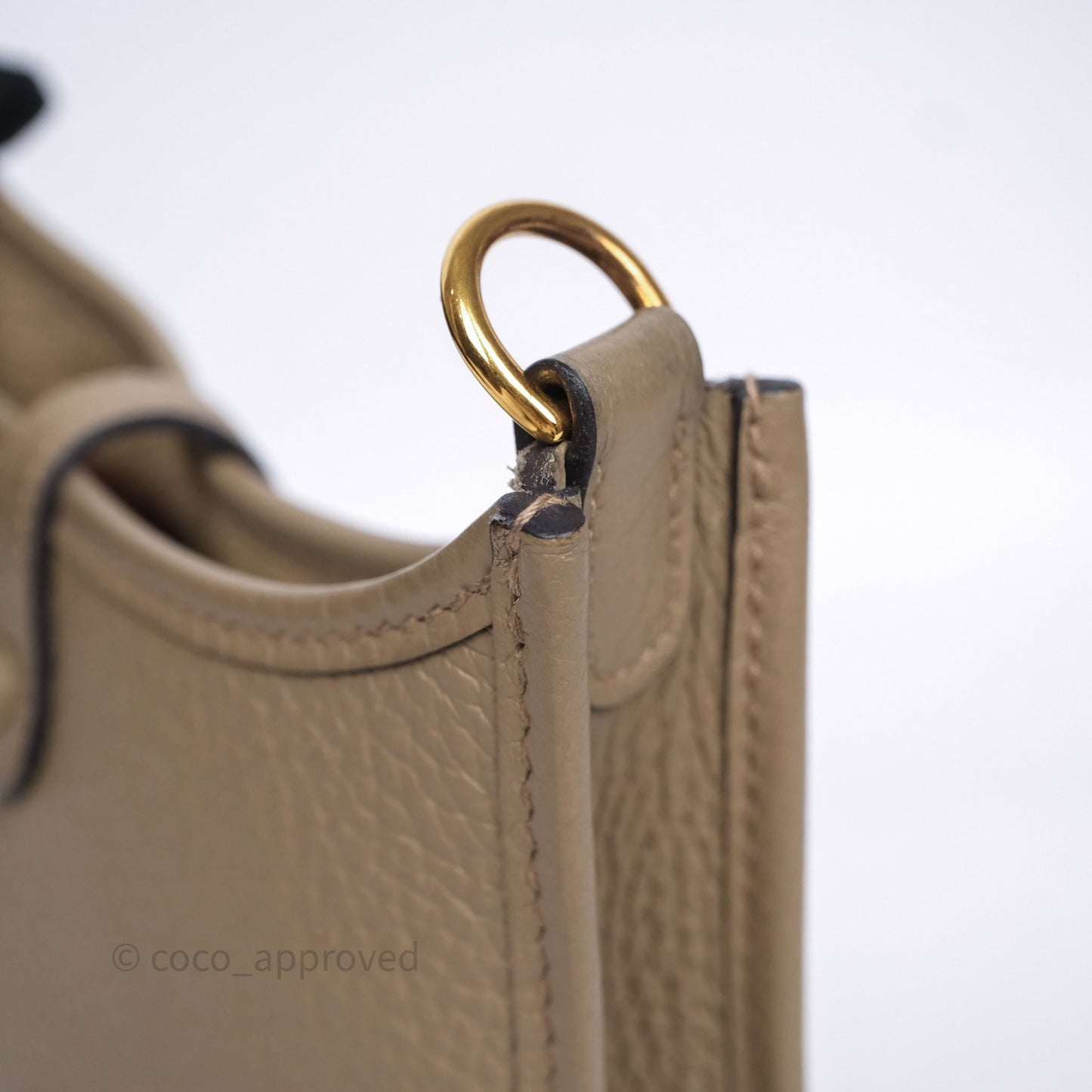 Hermès Mini Evelyne 16 Beige Marfa 8Q Clemence Gold Hardware