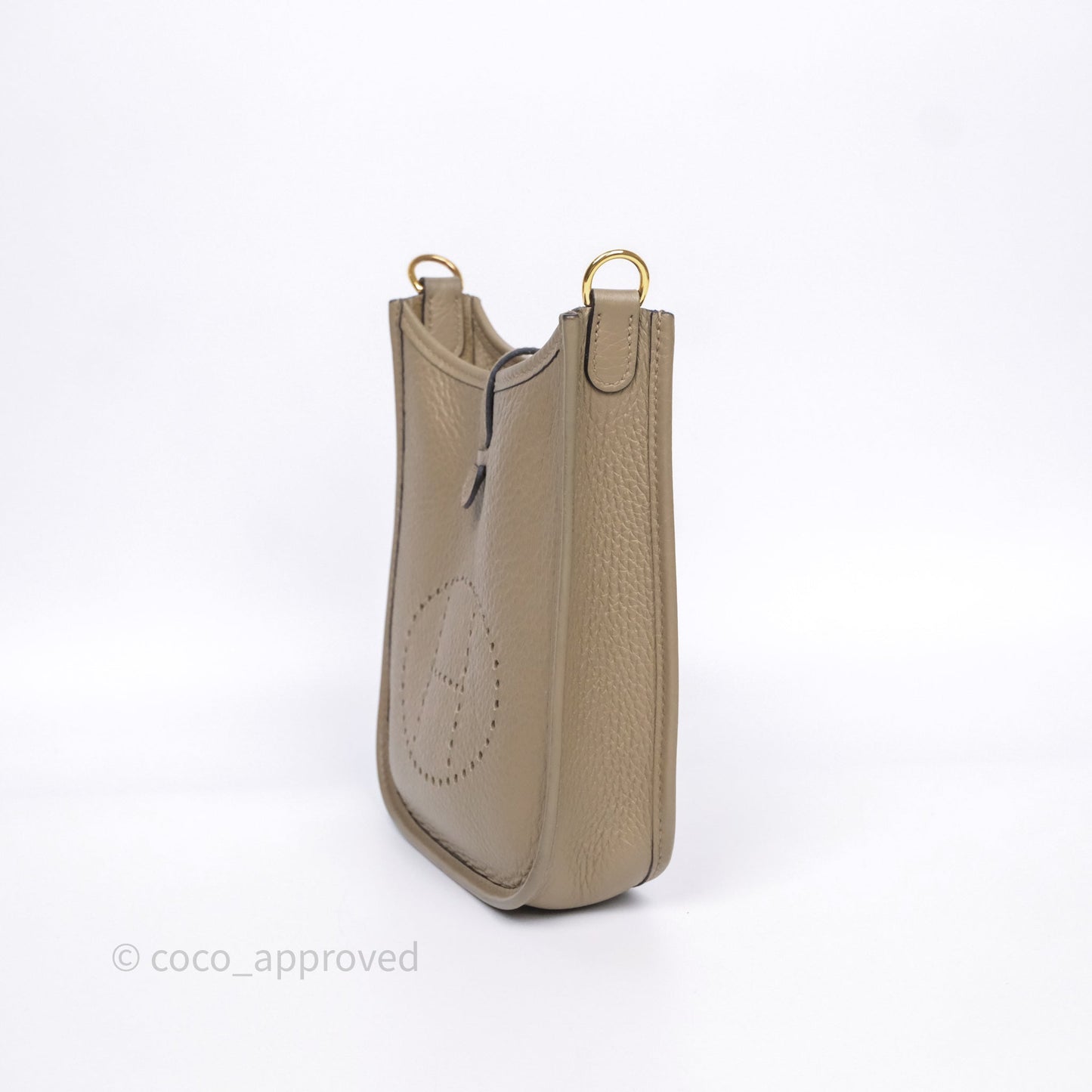 Hermès Mini Evelyne 16 Beige Marfa 8Q Clemence Gold Hardware