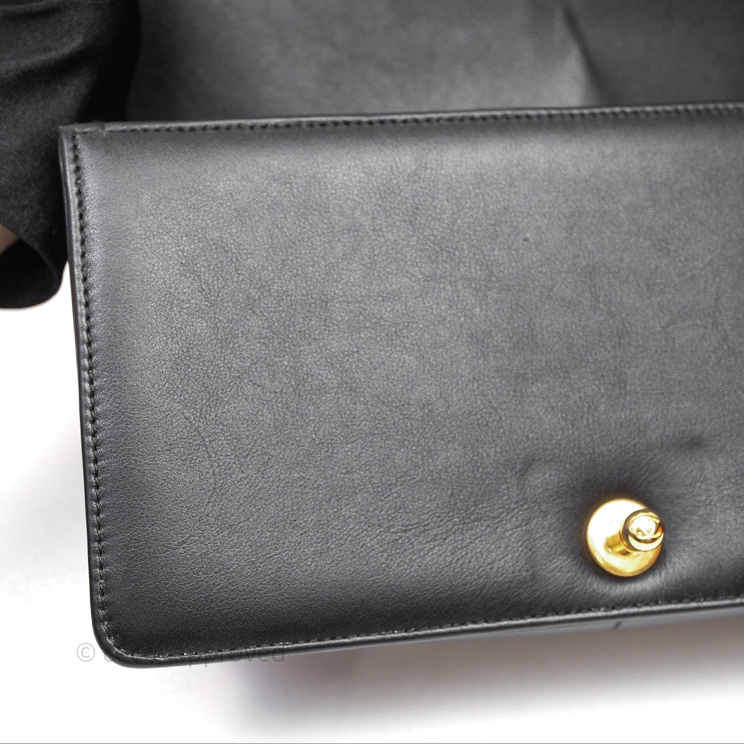 Chanel Medium Boy Quilted Black Calfskin Aged Gold Hardware