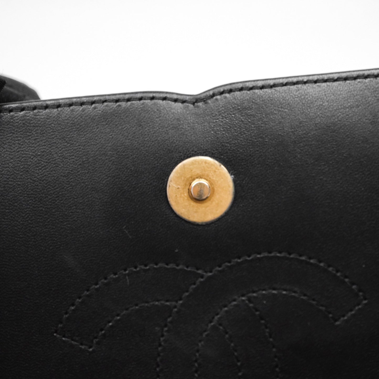 Chanel Small CC Filigree Flap Quilted Black Caviar Aged Gold Hardware