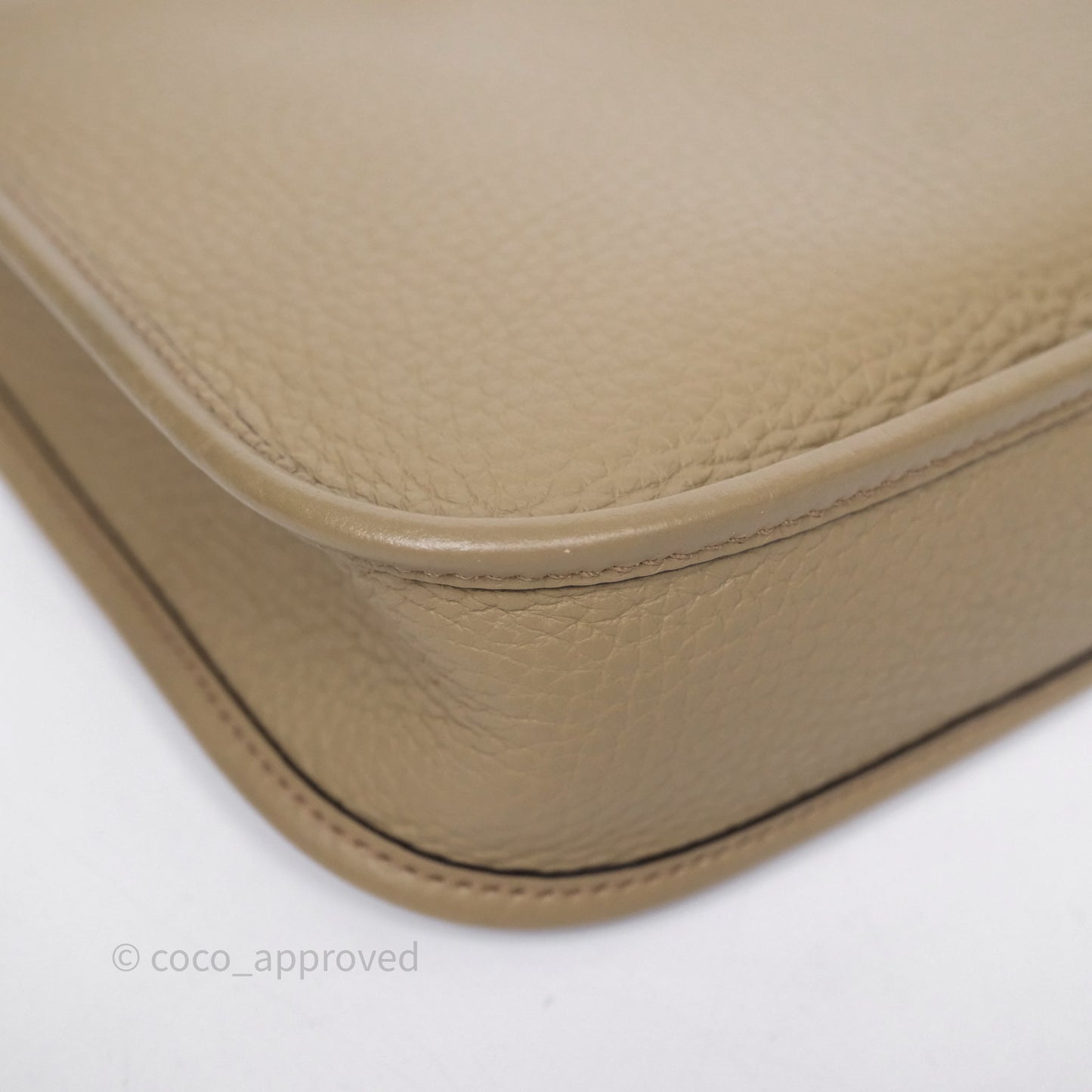 Hermès Mini Evelyne 16 Beige Marfa 8Q Clemence Gold Hardware