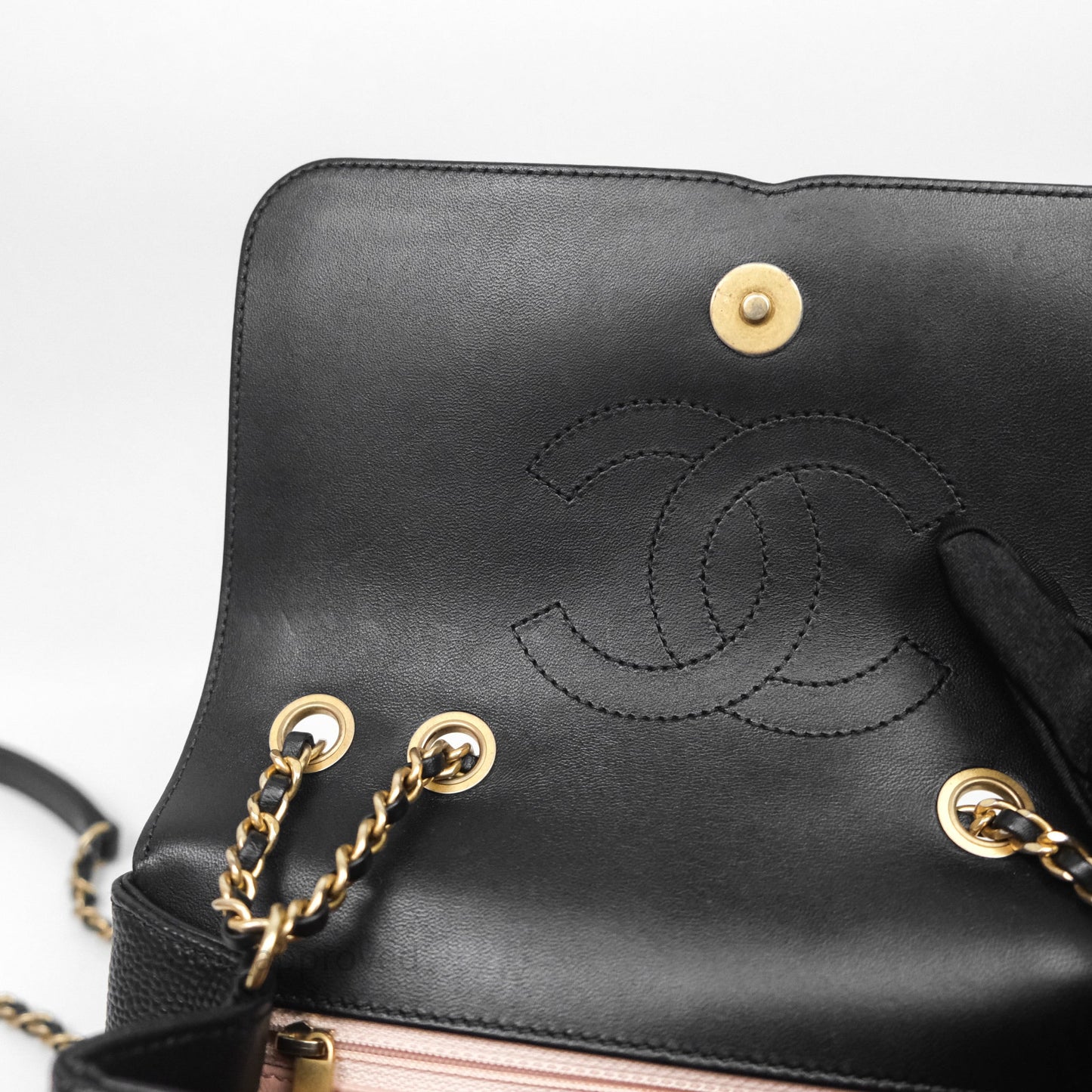 Chanel Small CC Filigree Flap Quilted Black Caviar Aged Gold Hardware