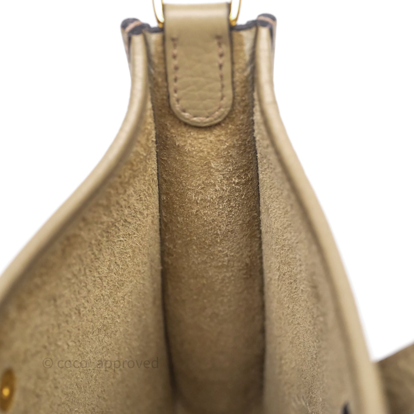 Hermès Mini Evelyne 16 Beige Marfa 8Q Clemence Gold Hardware