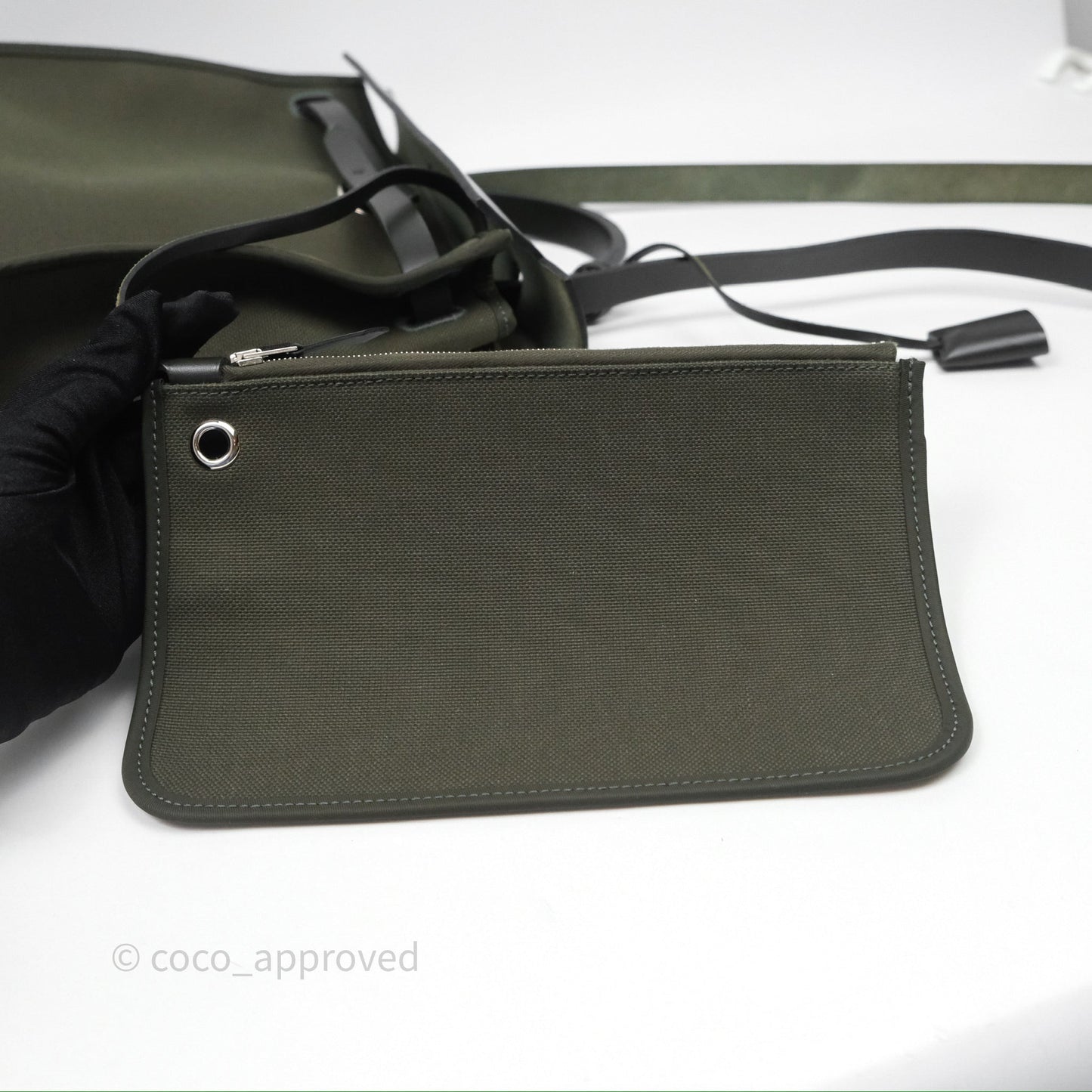 Hermès Herbag Zip 31 Khaki Canvas Palladium Hardware
