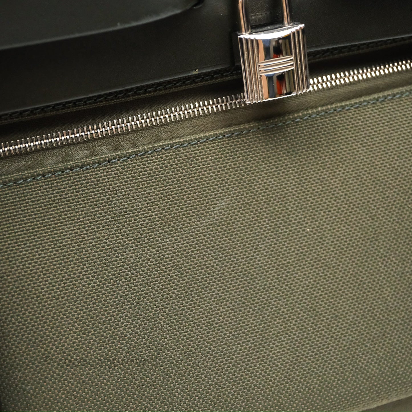 Hermès Herbag Zip 31 Khaki Canvas Palladium Hardware