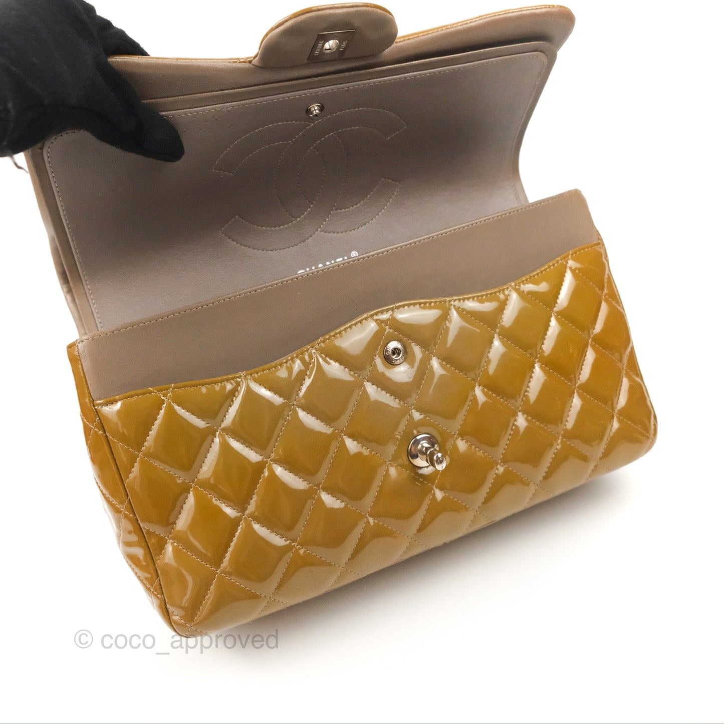 Chanel Jumbo Double Flap Brown Patent Silver Hardware⁣⁣