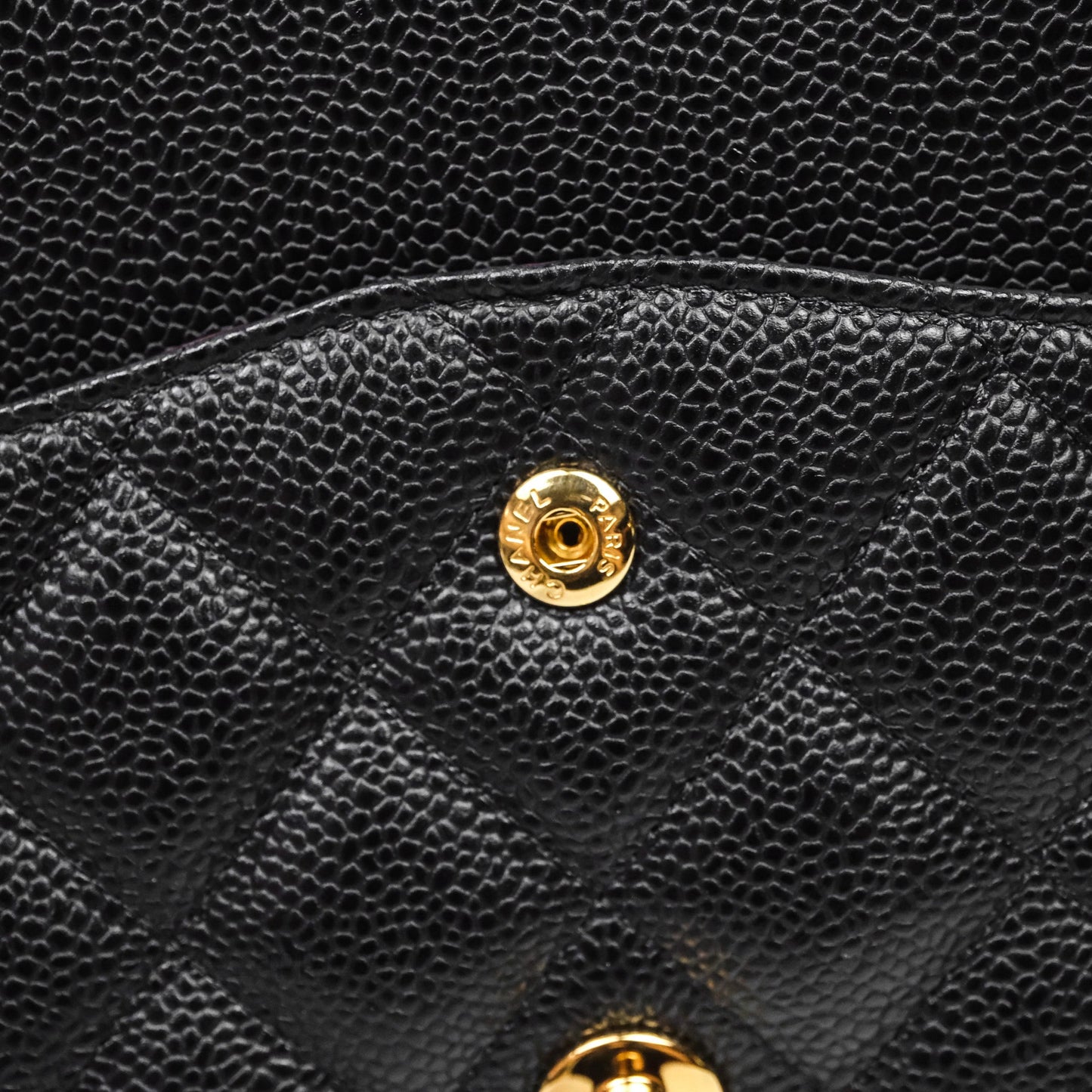 Chanel Quilted Jumbo Double Flap Black Caviar Gold Hardware