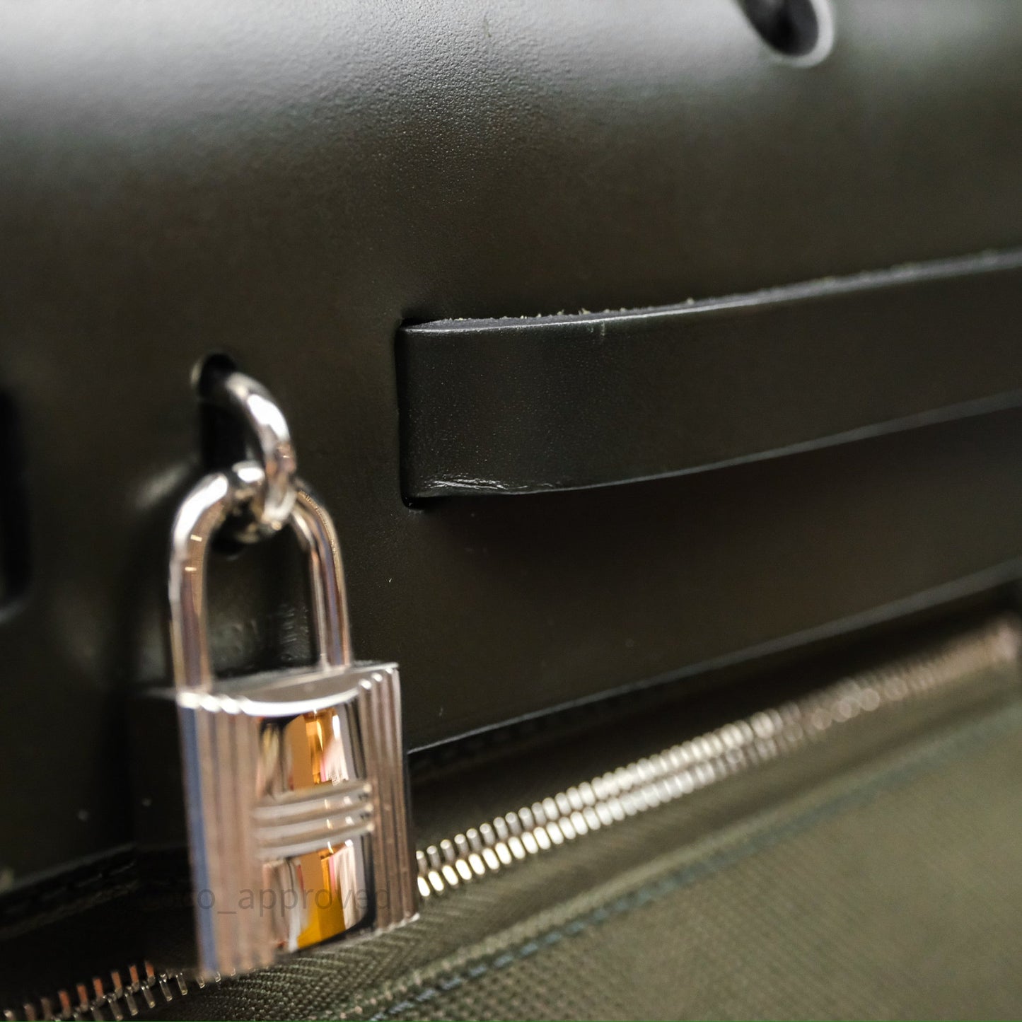 Hermès Herbag Zip 31 Khaki Canvas Palladium Hardware