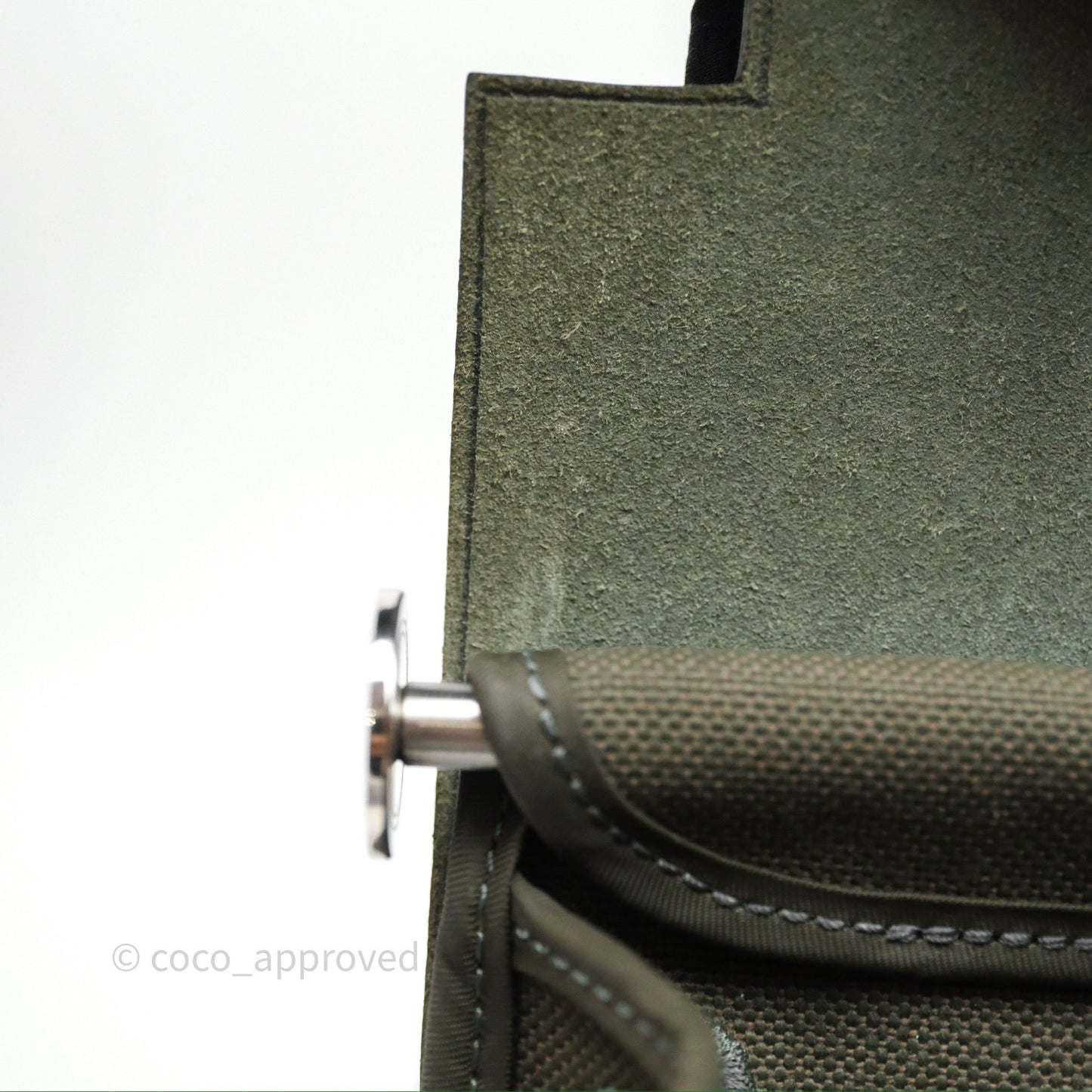 Hermès Herbag Zip 31 Khaki Canvas Palladium Hardware