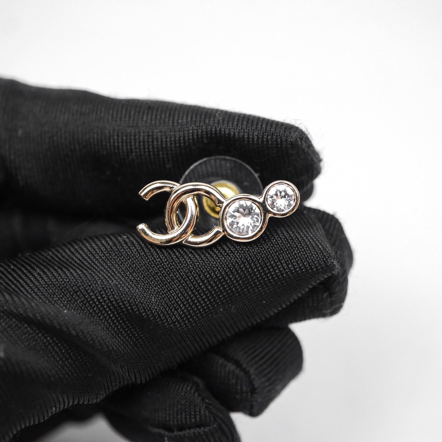 Chanel CC Crystals Earrings Gold Tone 24B