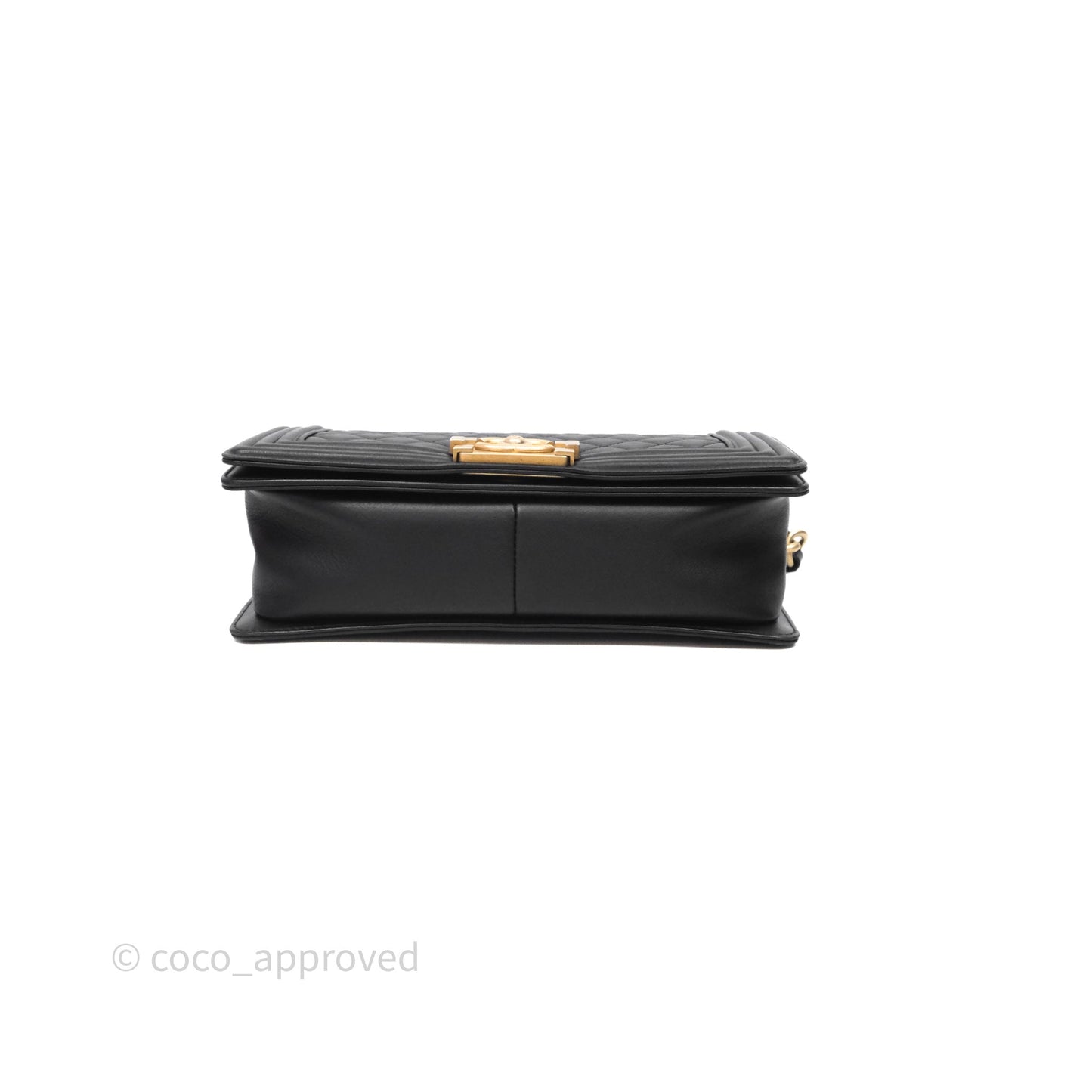 Chanel Medium Boy Quilted Black Calfskin Aged Gold Hardware