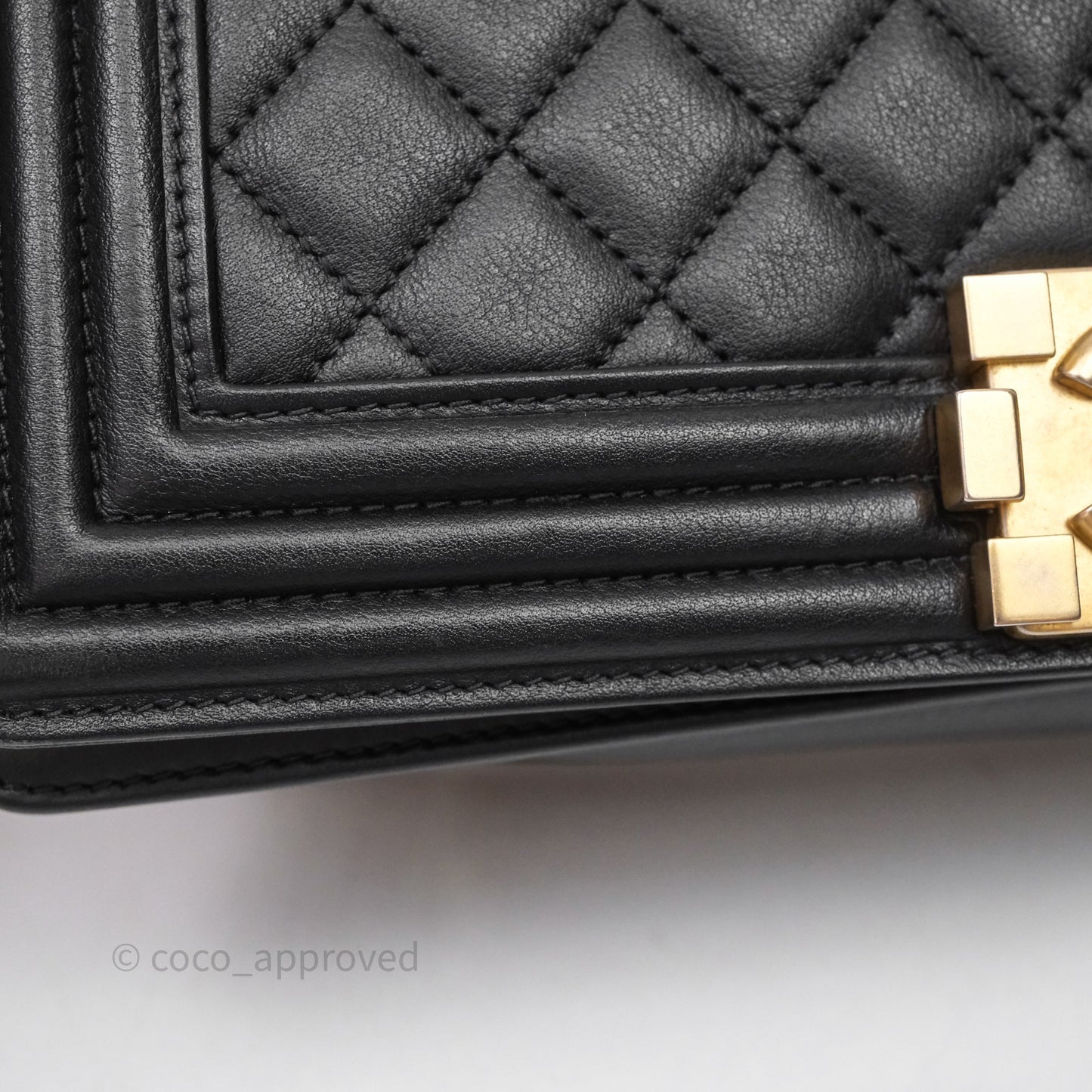 Chanel Medium Boy Quilted Black Calfskin Aged Gold Hardware